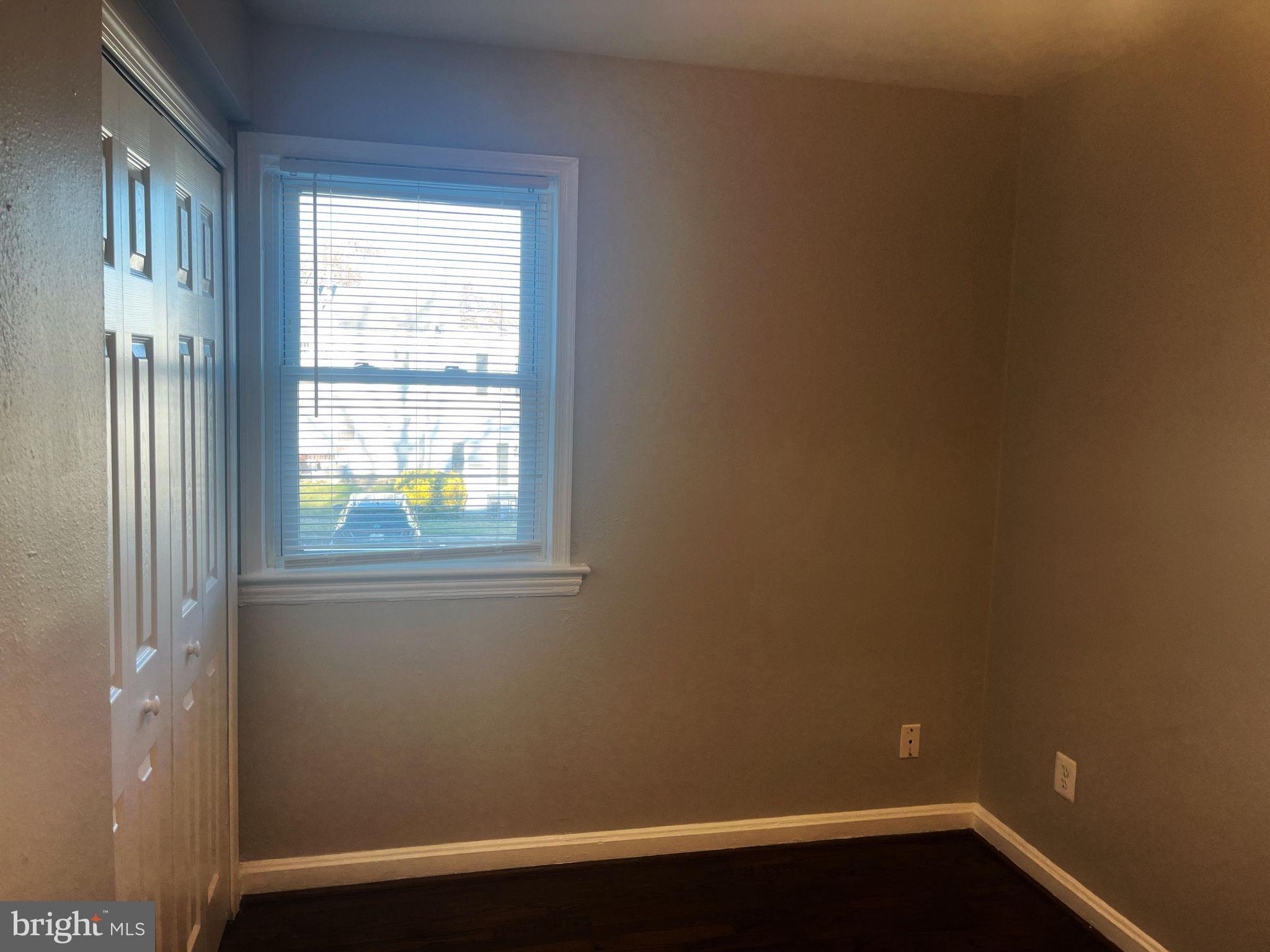 IVERSON VILLAGE CONDO - Residential Lease