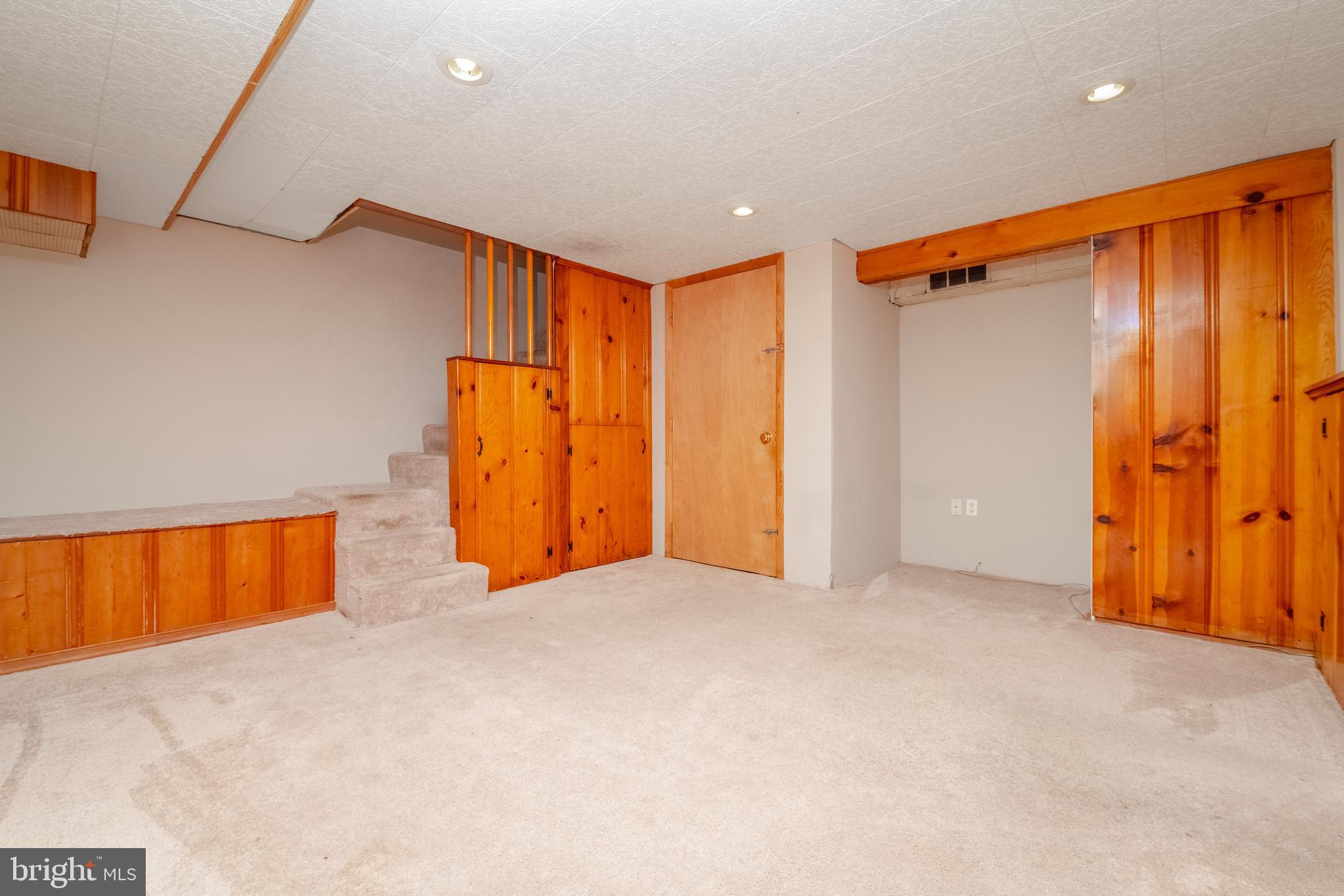 LOCH RAVEN HEIGHTS - Residential