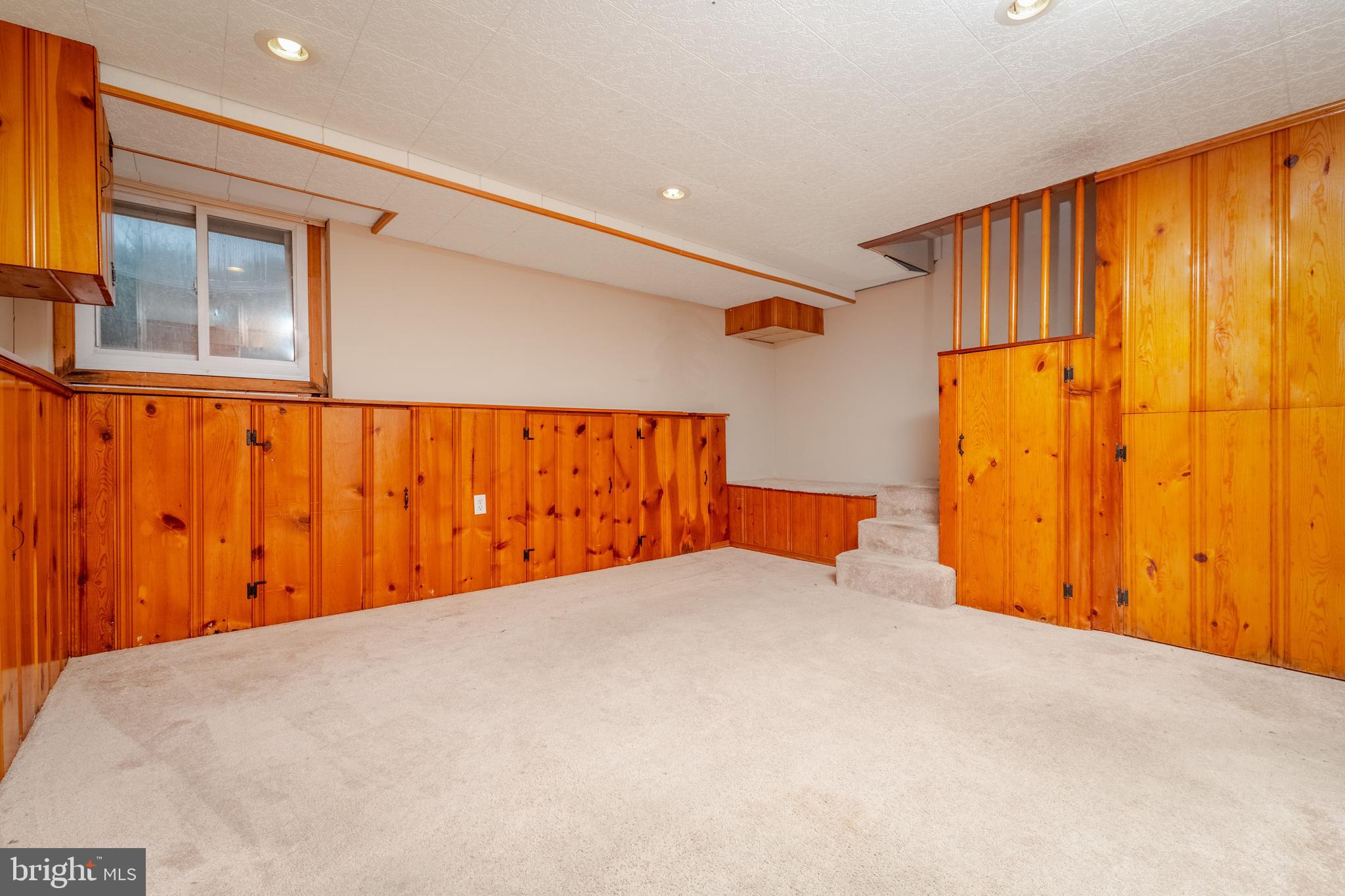 LOCH RAVEN HEIGHTS - Residential