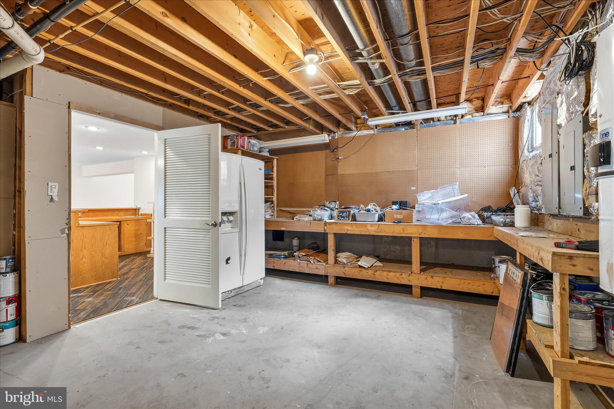 HOLBROOK HEIGHTS - Residential