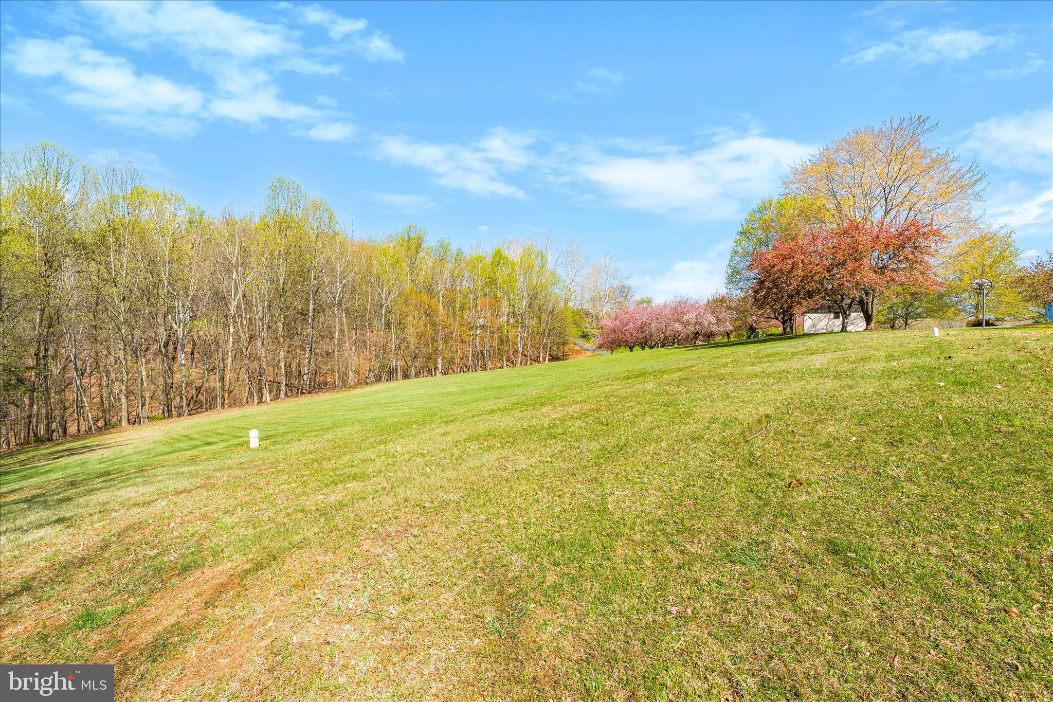 HOLBROOK HEIGHTS - Residential
