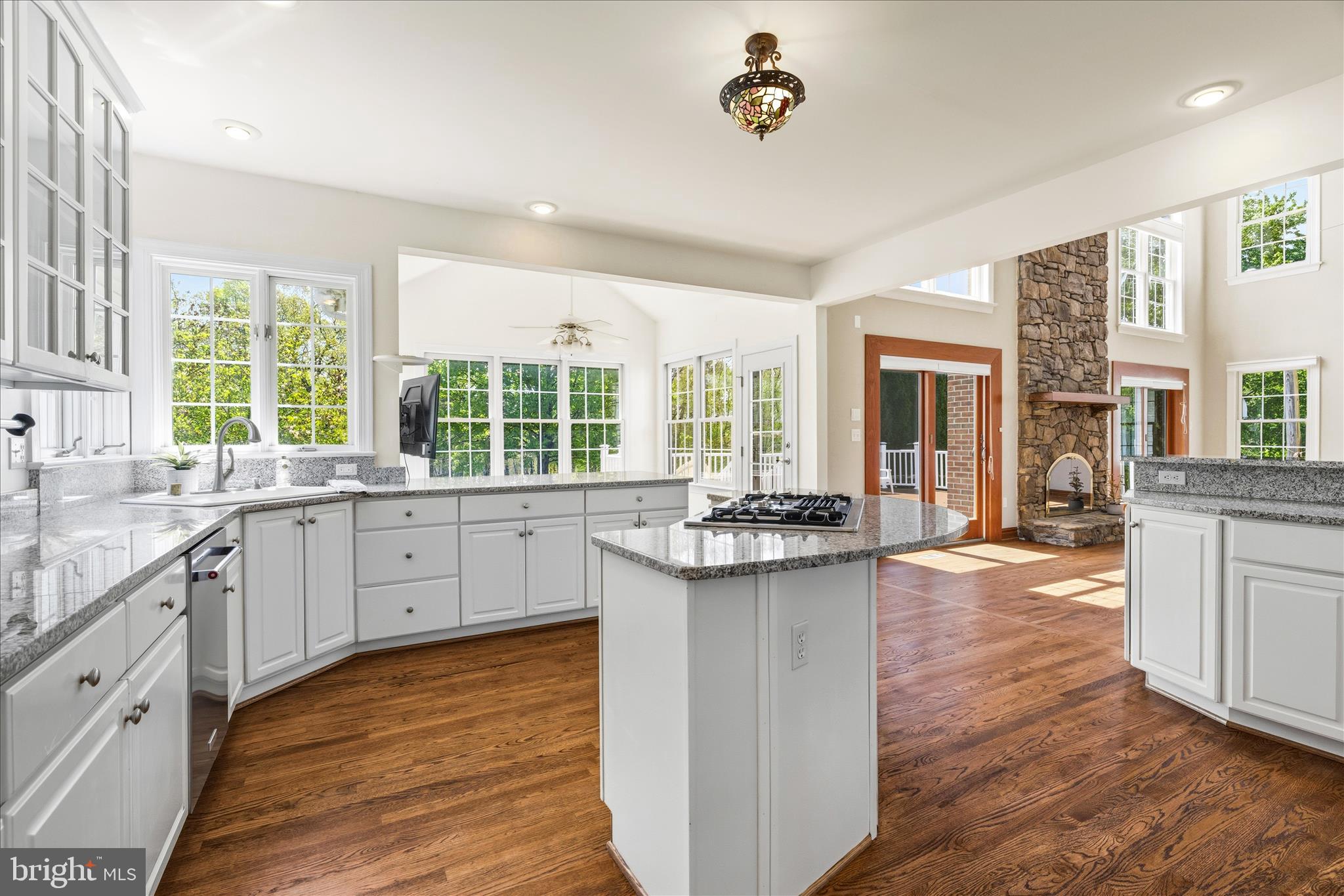 HOLBROOK HEIGHTS - Residential