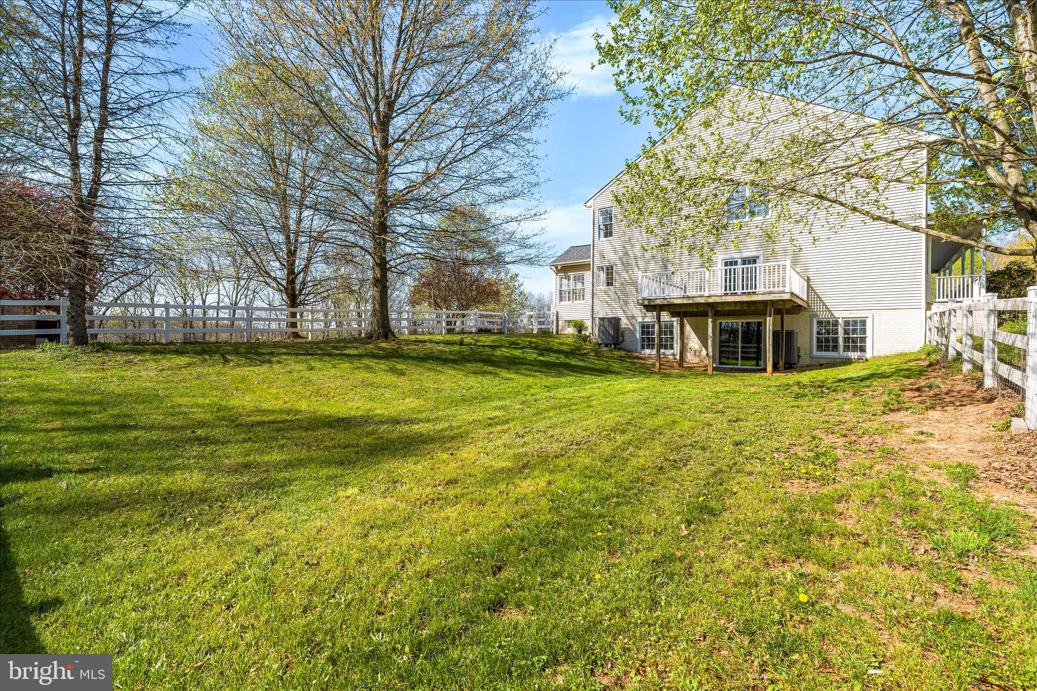 HOLBROOK HEIGHTS - Residential