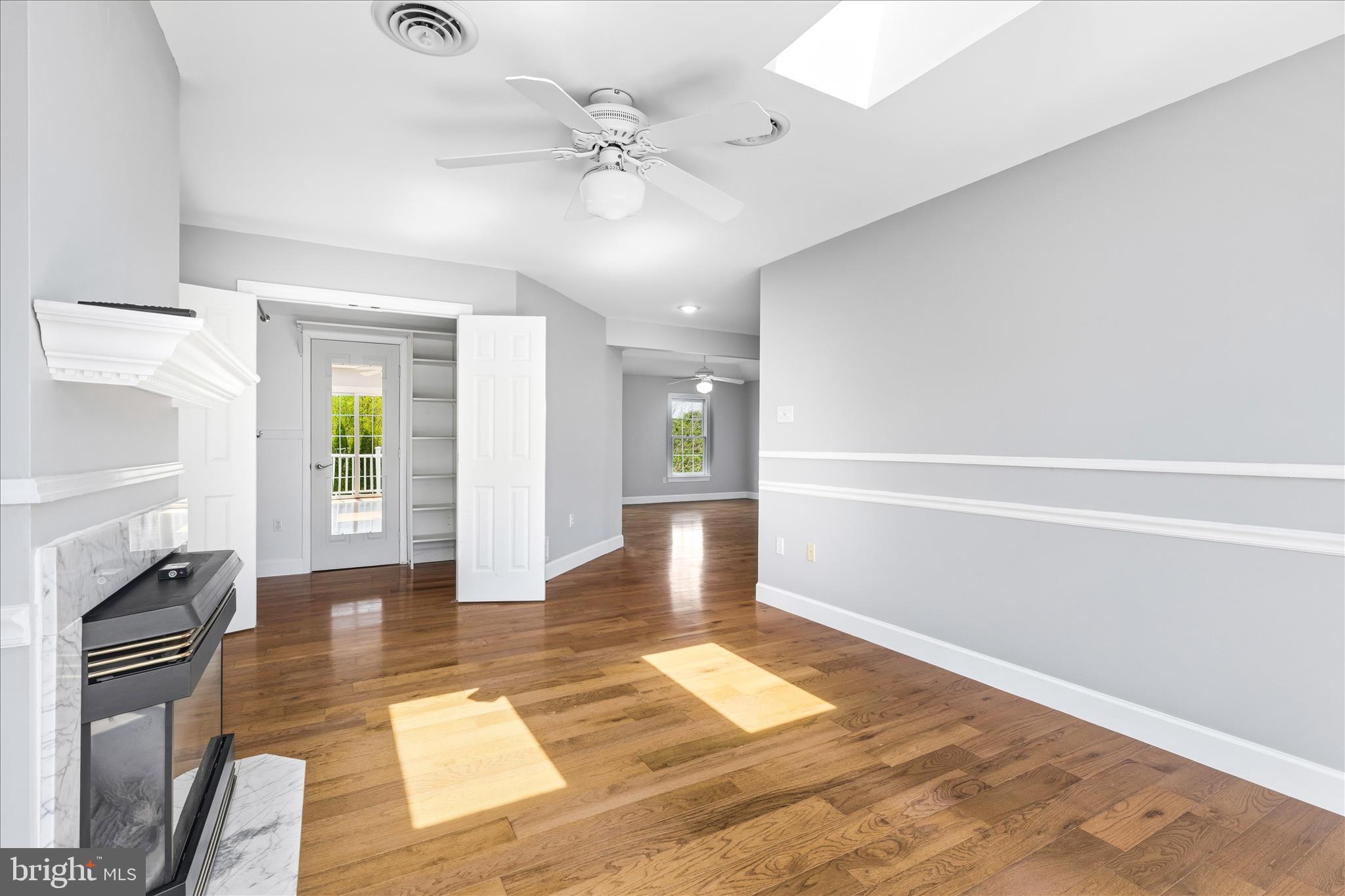 HOLBROOK HEIGHTS - Residential