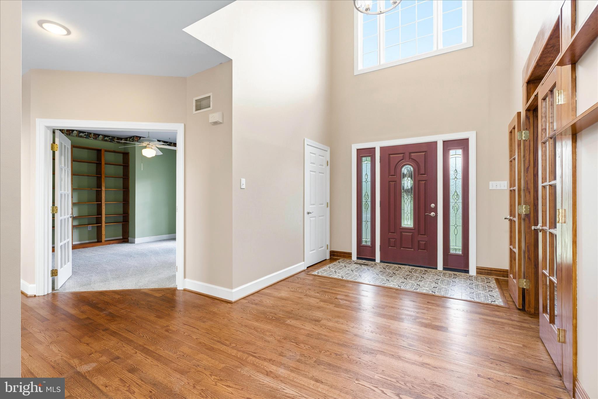 HOLBROOK HEIGHTS - Residential