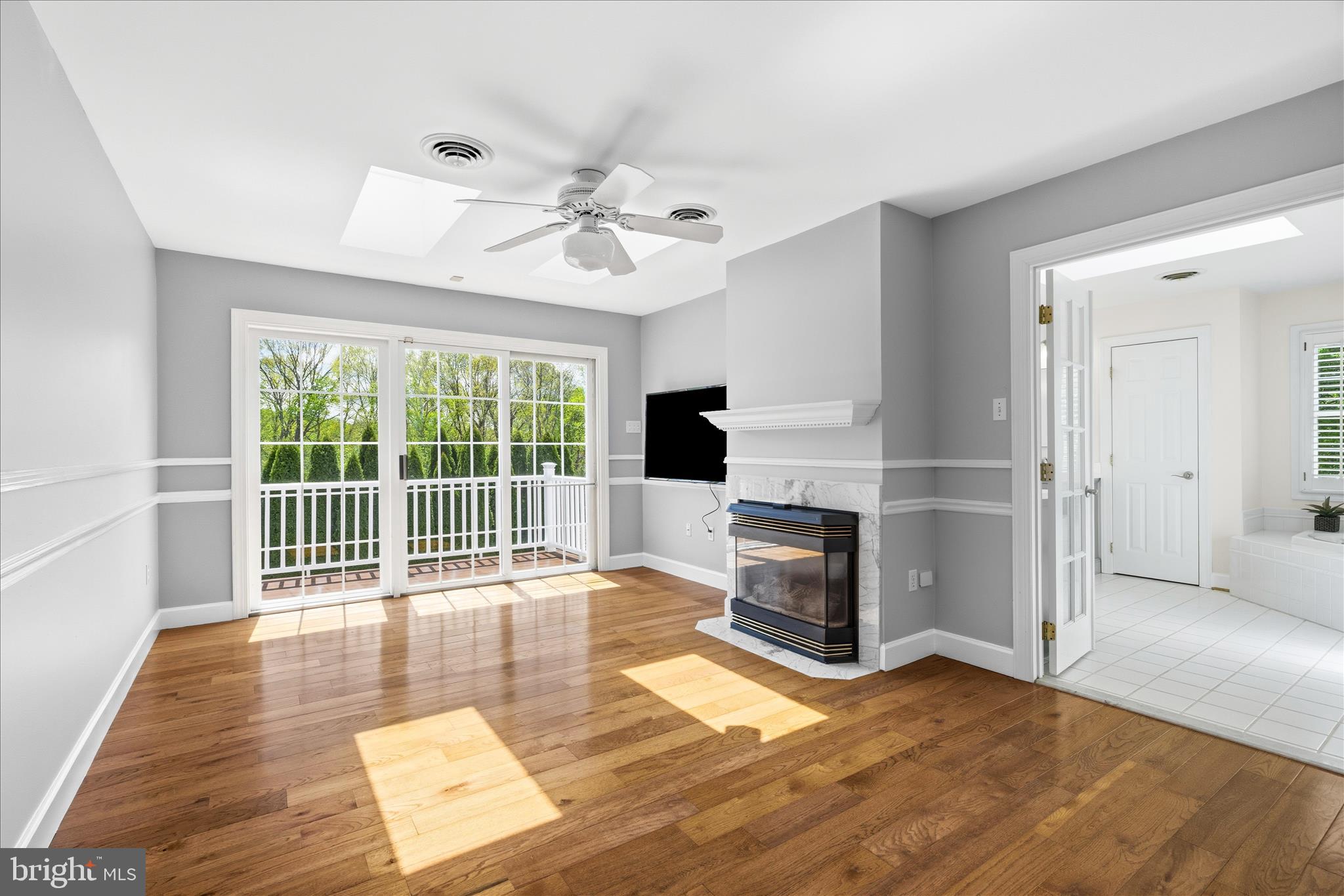 HOLBROOK HEIGHTS - Residential