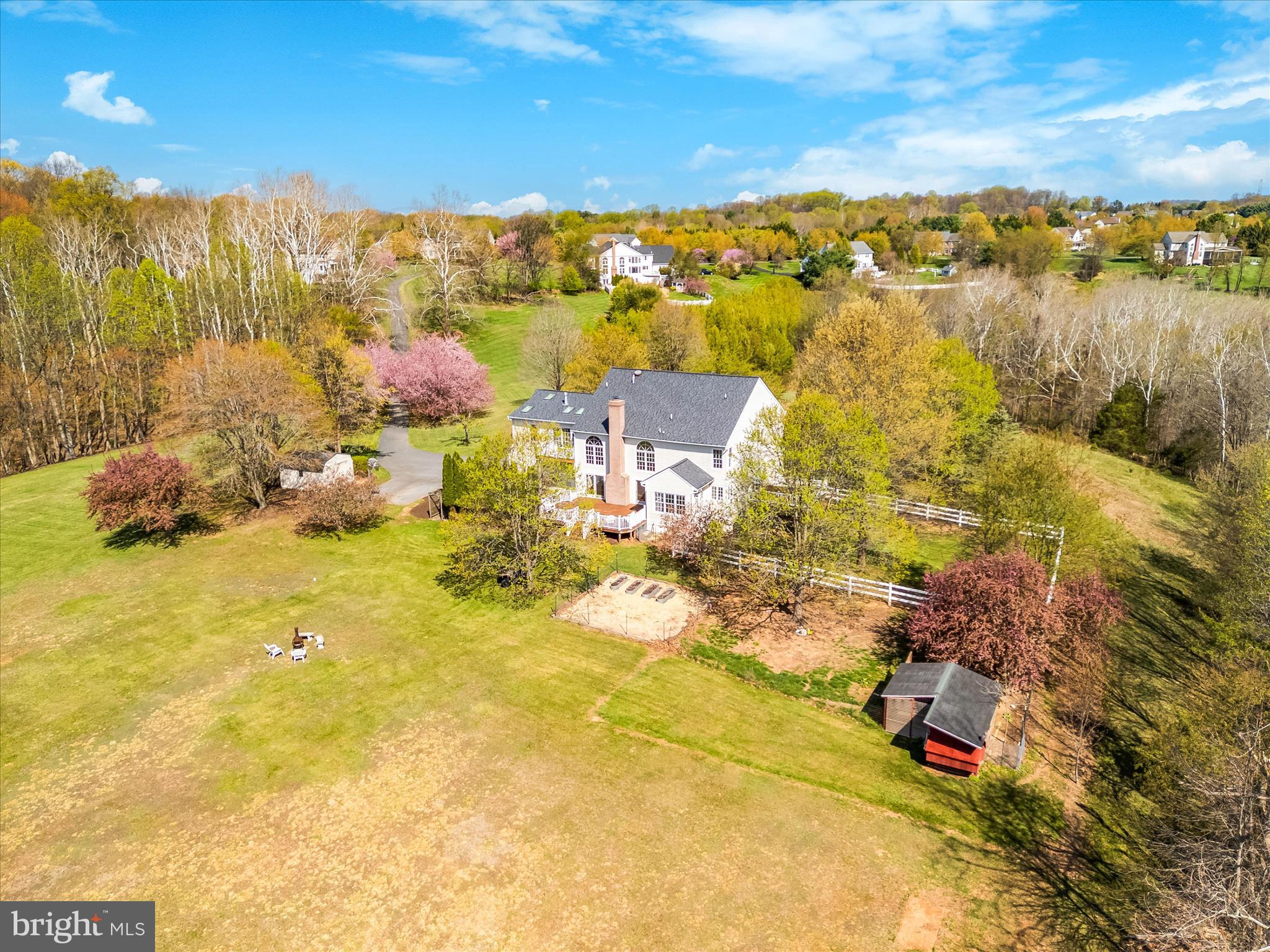 HOLBROOK HEIGHTS - Residential