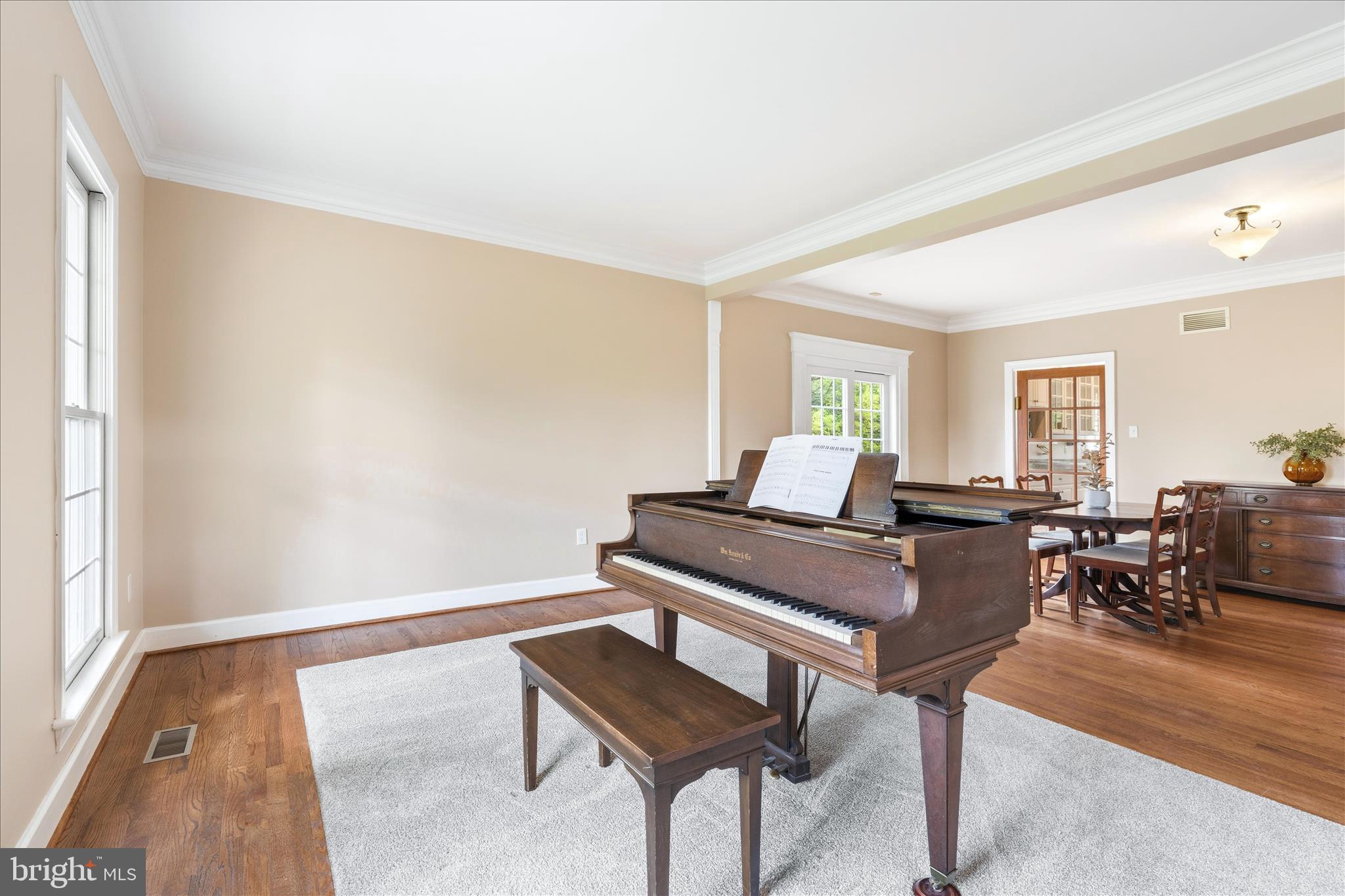 HOLBROOK HEIGHTS - Residential