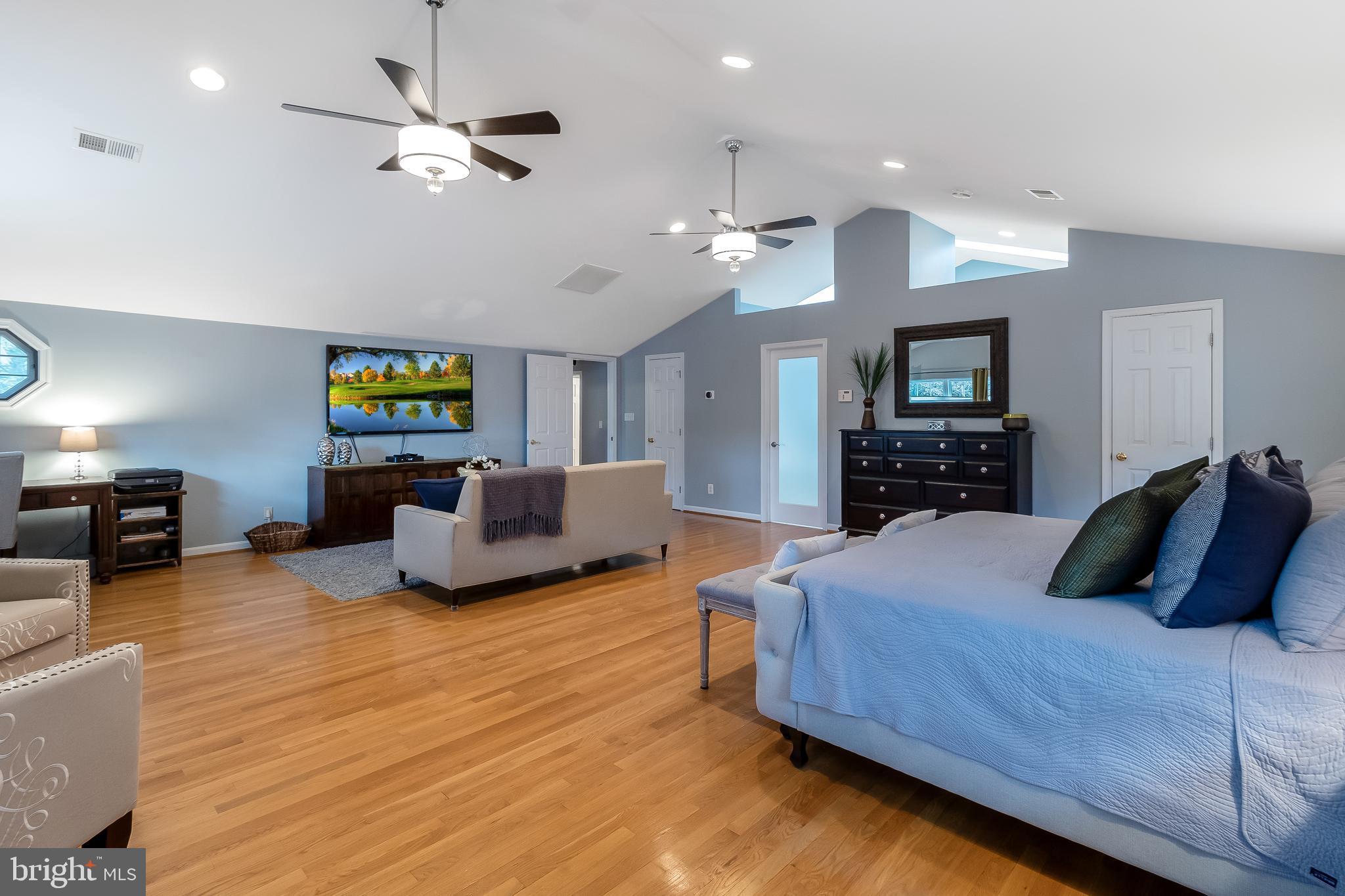 KINGS CONTRIVANCE - Residential