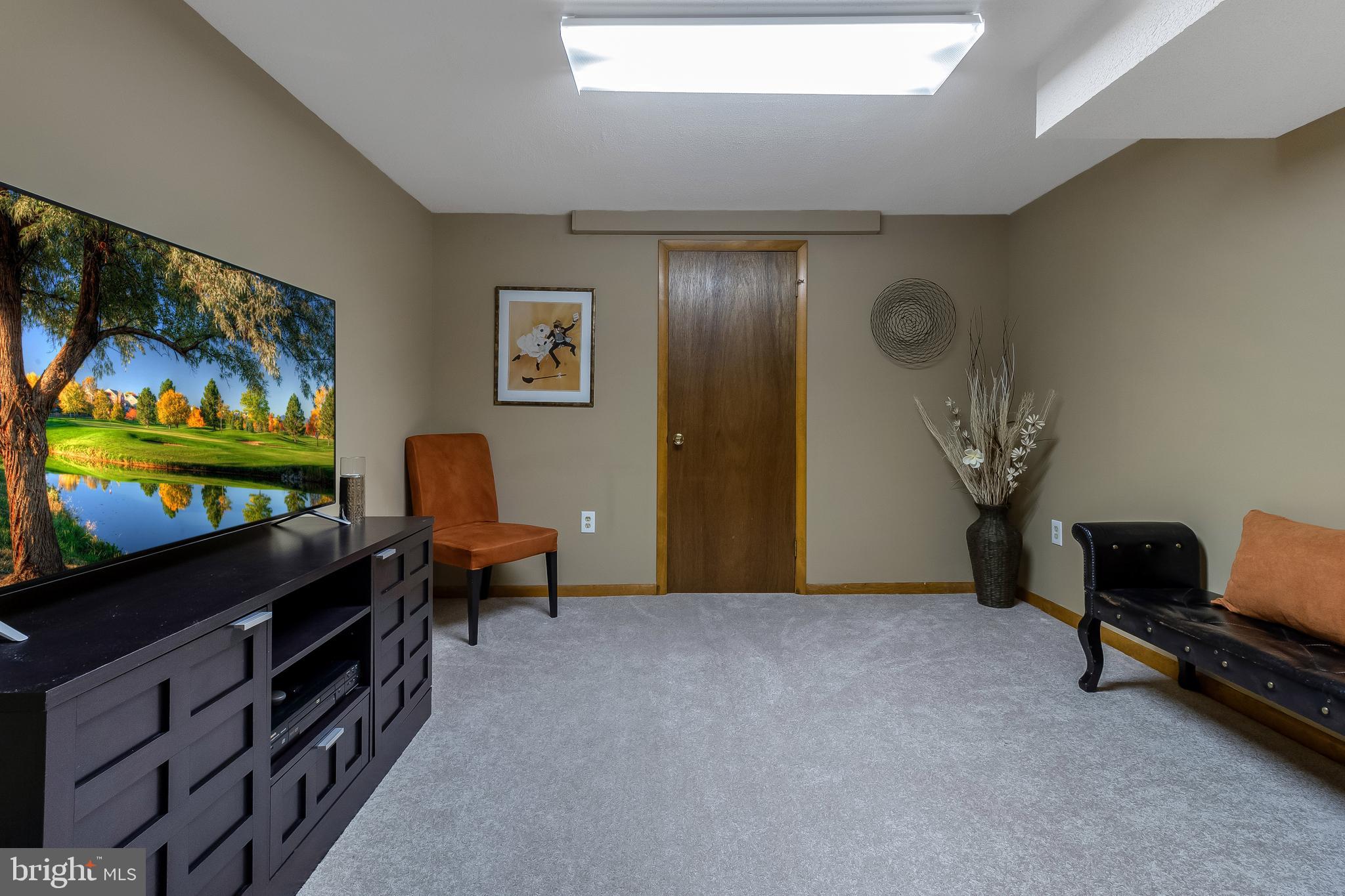 KINGS CONTRIVANCE - Residential