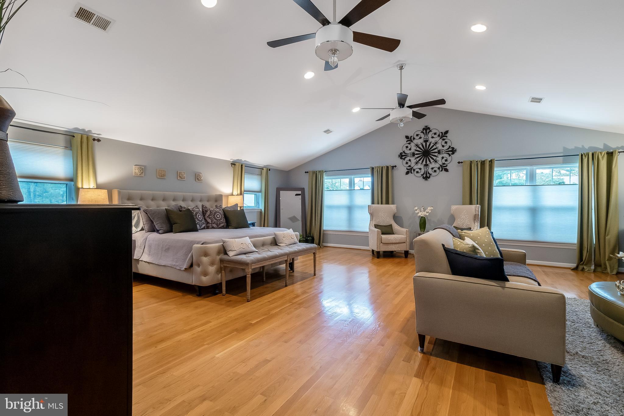 KINGS CONTRIVANCE - Residential