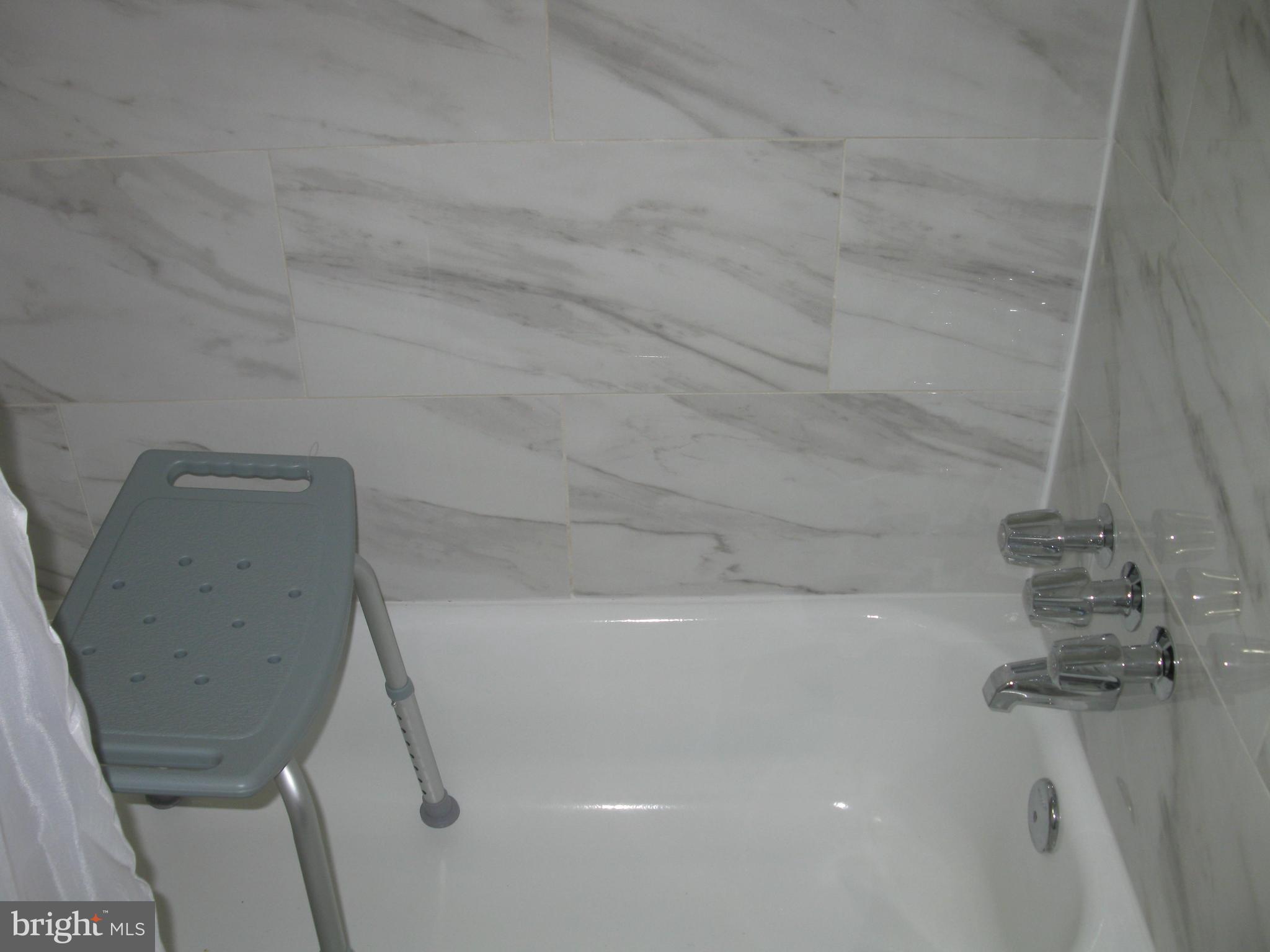 FOREST SPRING CO - Residential Lease