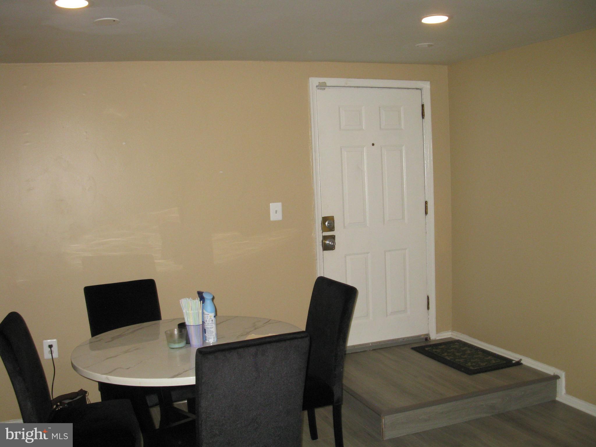 FOREST SPRING CO - Residential Lease