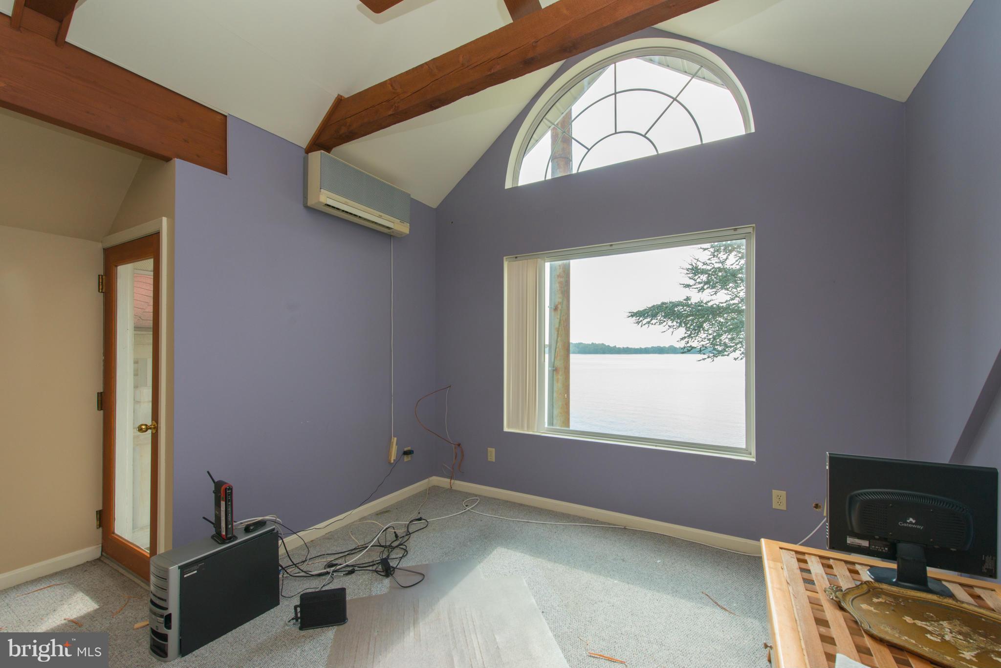 PLEASANT PLAINS - Residential