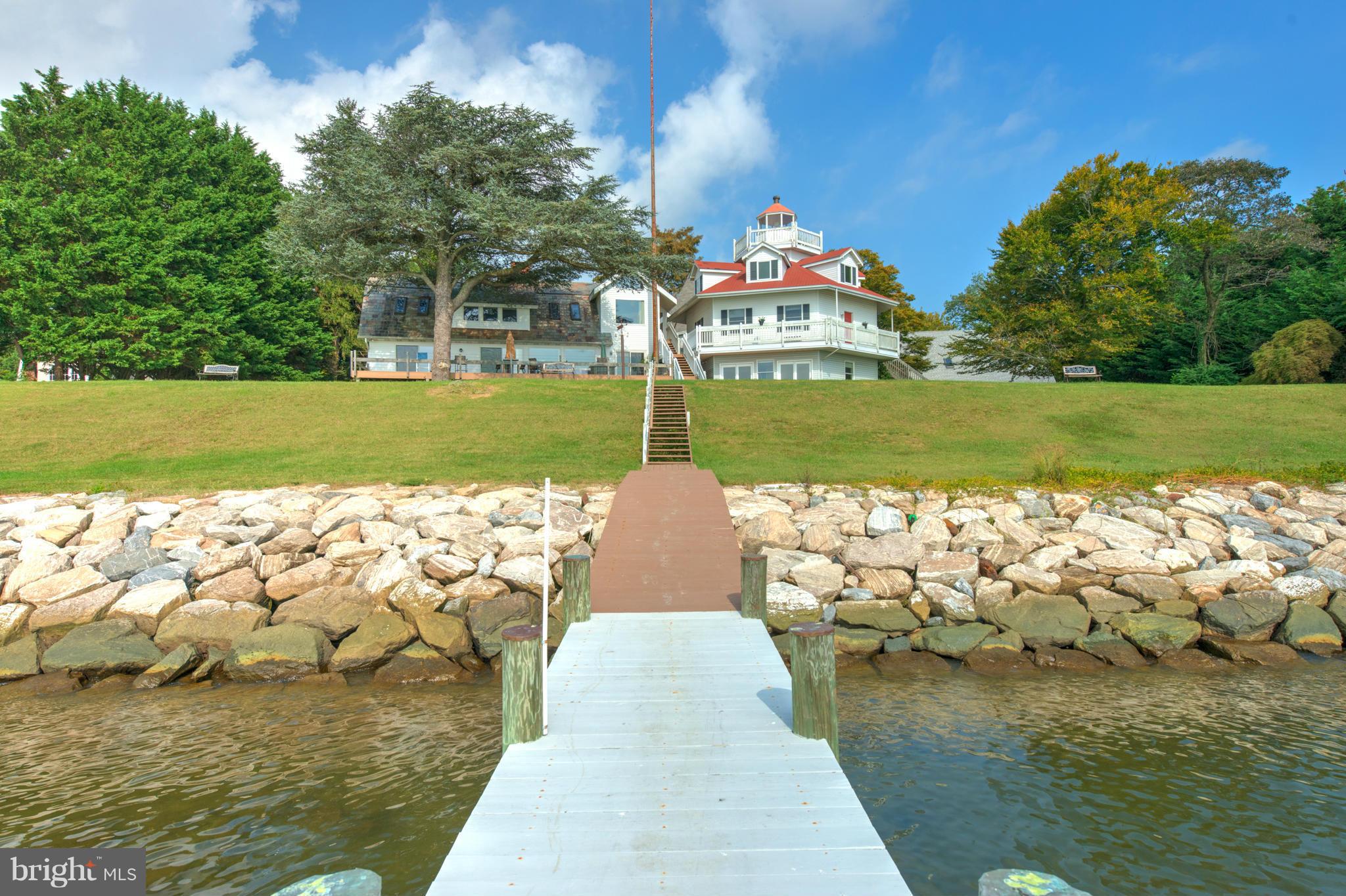 PLEASANT PLAINS - Residential