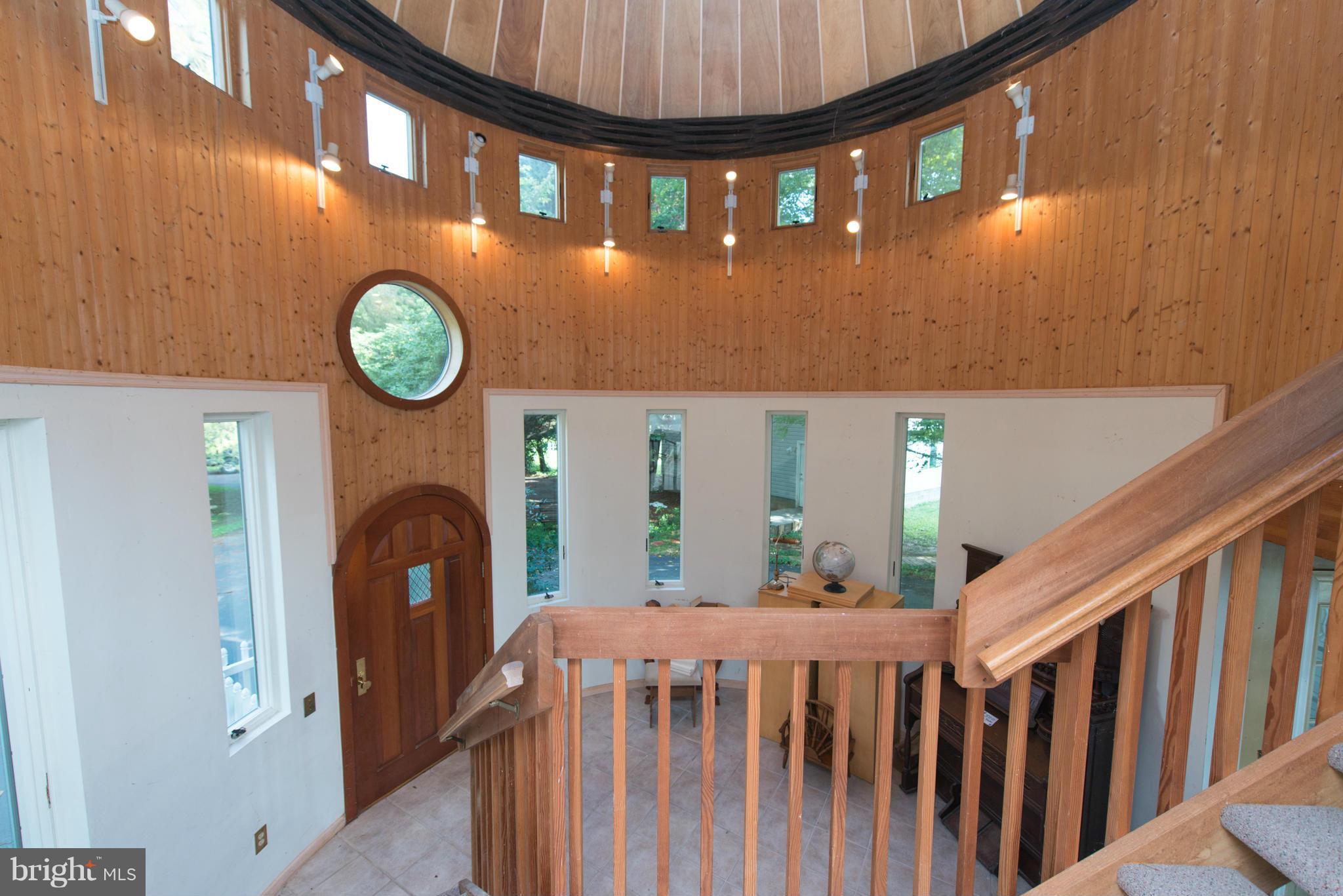 PLEASANT PLAINS - Residential