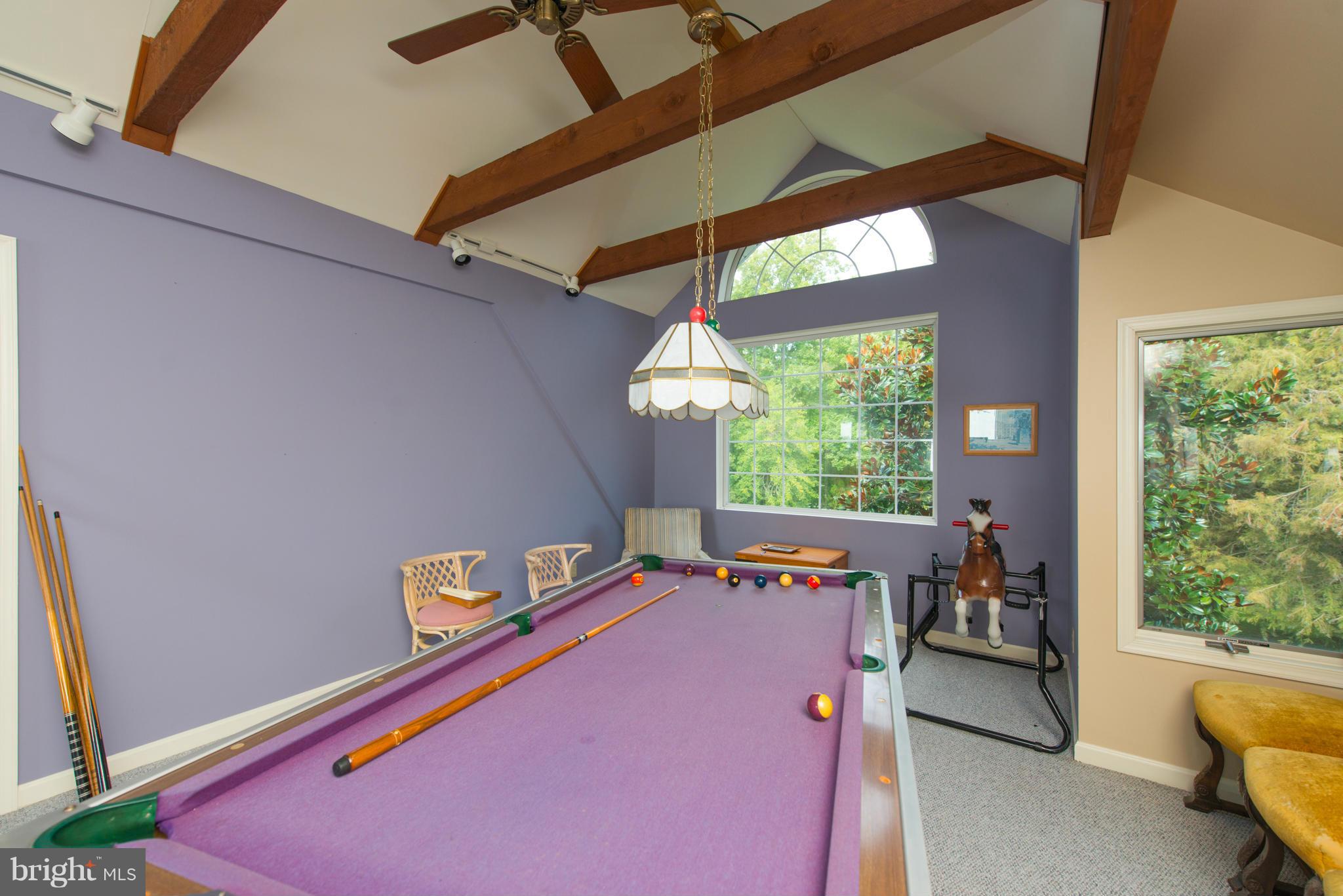 PLEASANT PLAINS - Residential