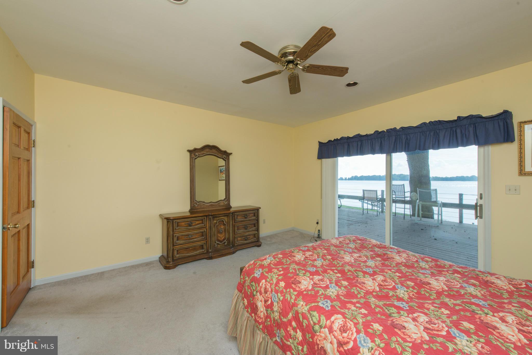 PLEASANT PLAINS - Residential