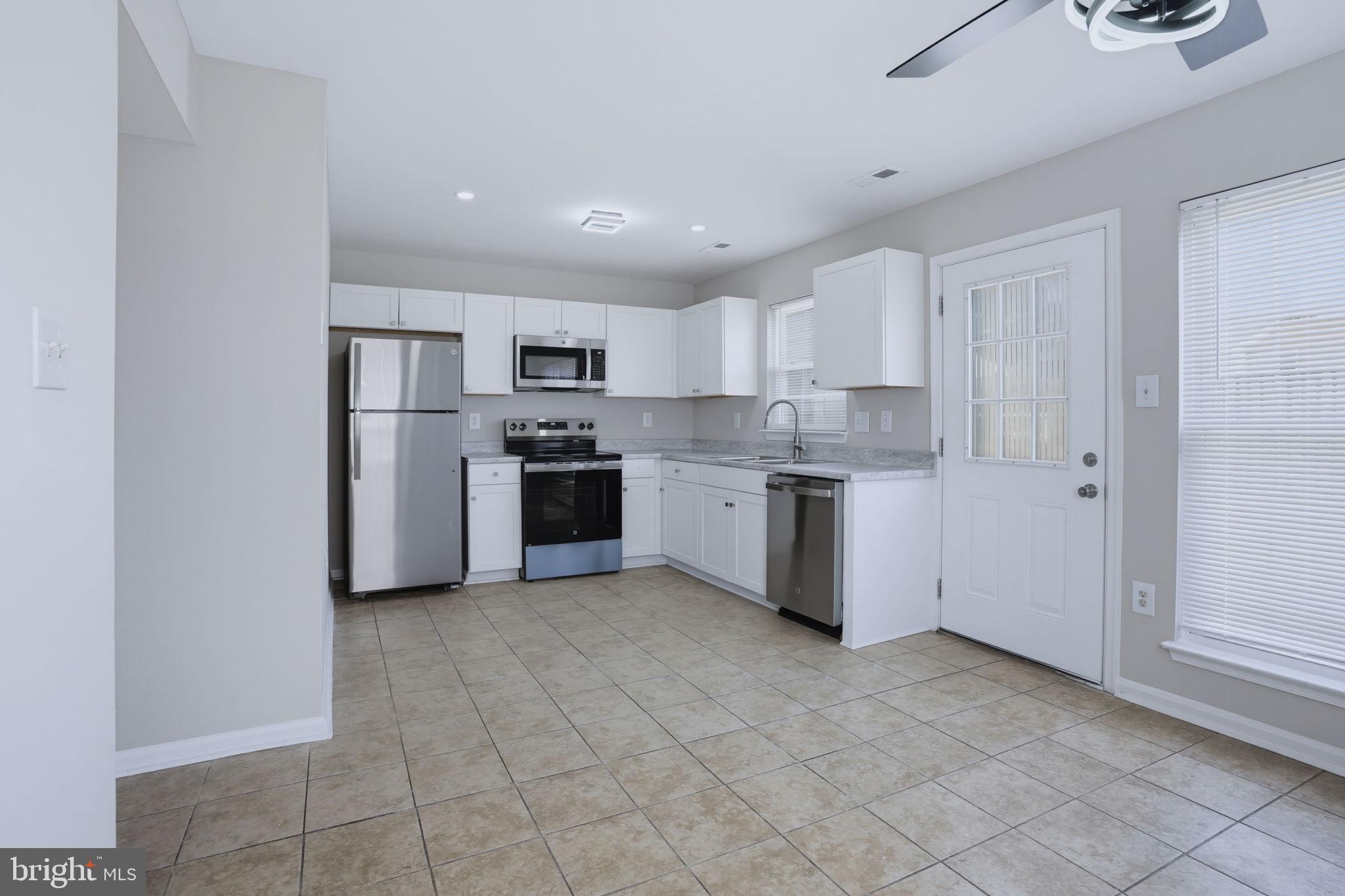 4426 EAGLE COURT