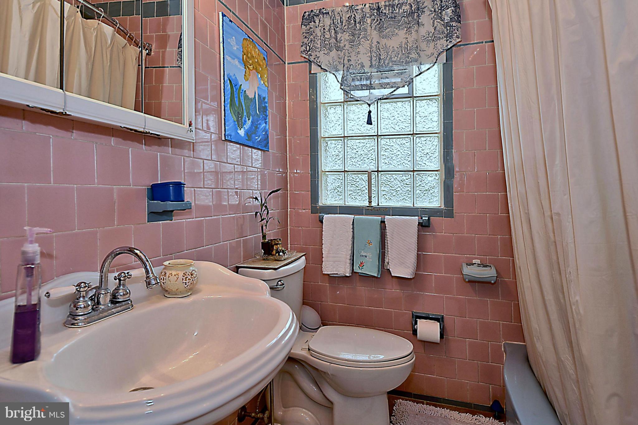 BALTIMORE HIGHLANDS - Residential