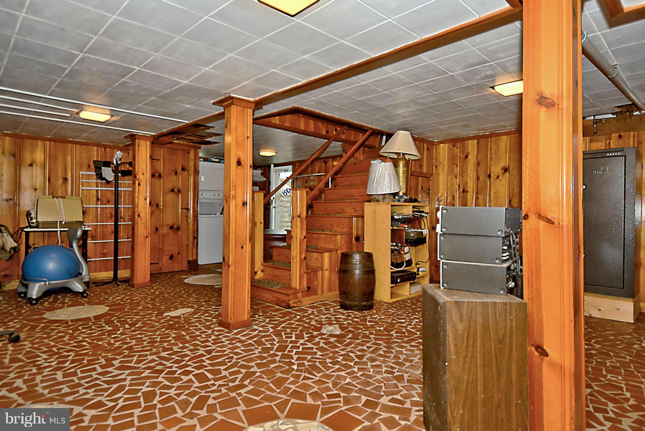 BALTIMORE HIGHLANDS - Residential