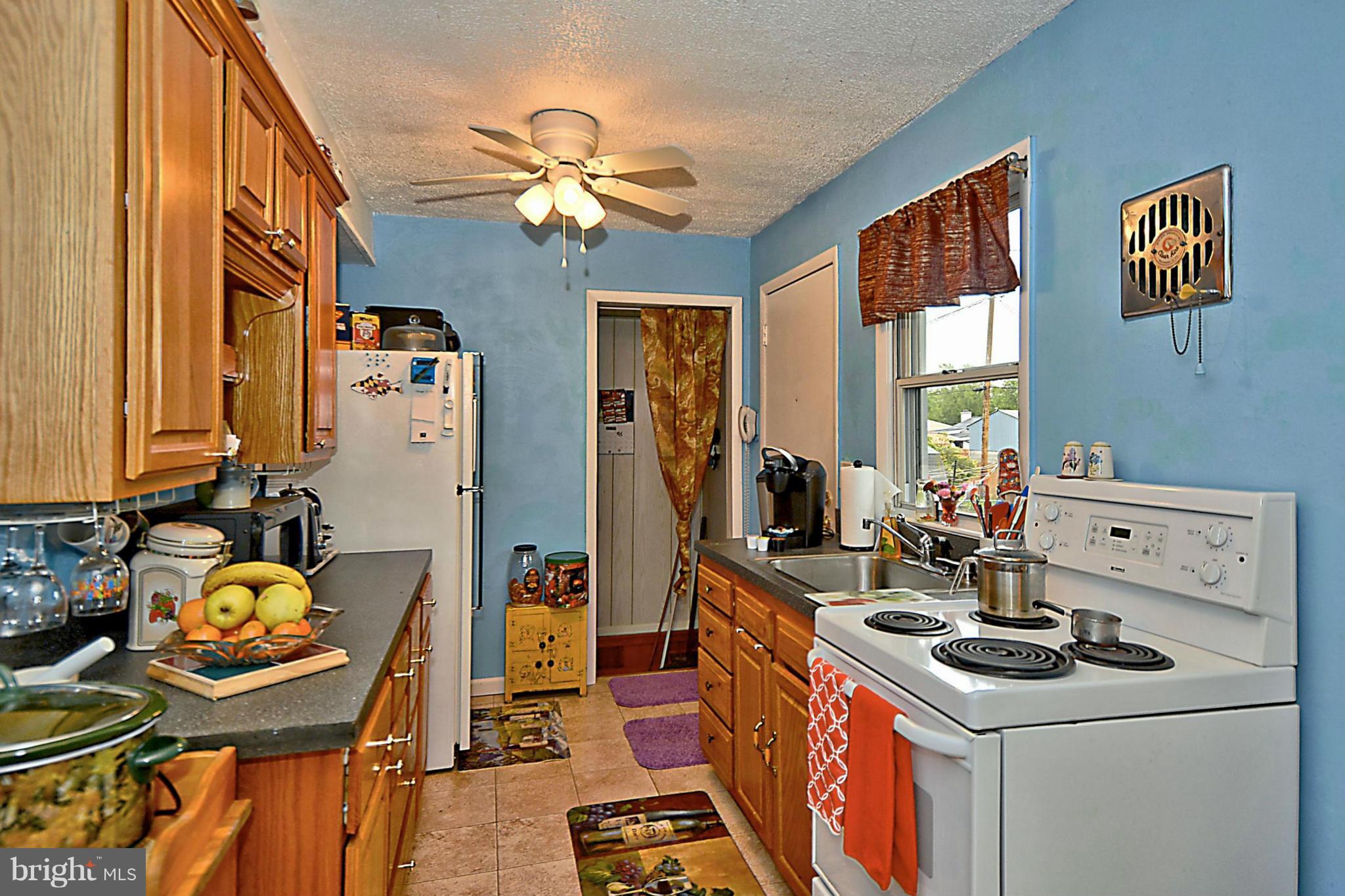 BALTIMORE HIGHLANDS - Residential