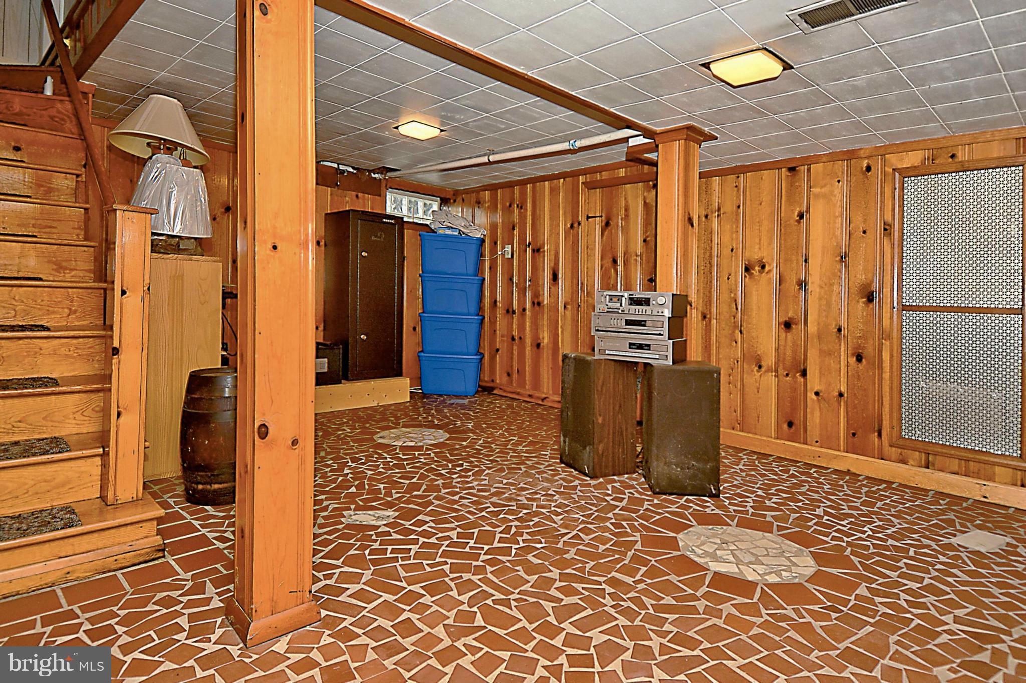 BALTIMORE HIGHLANDS - Residential