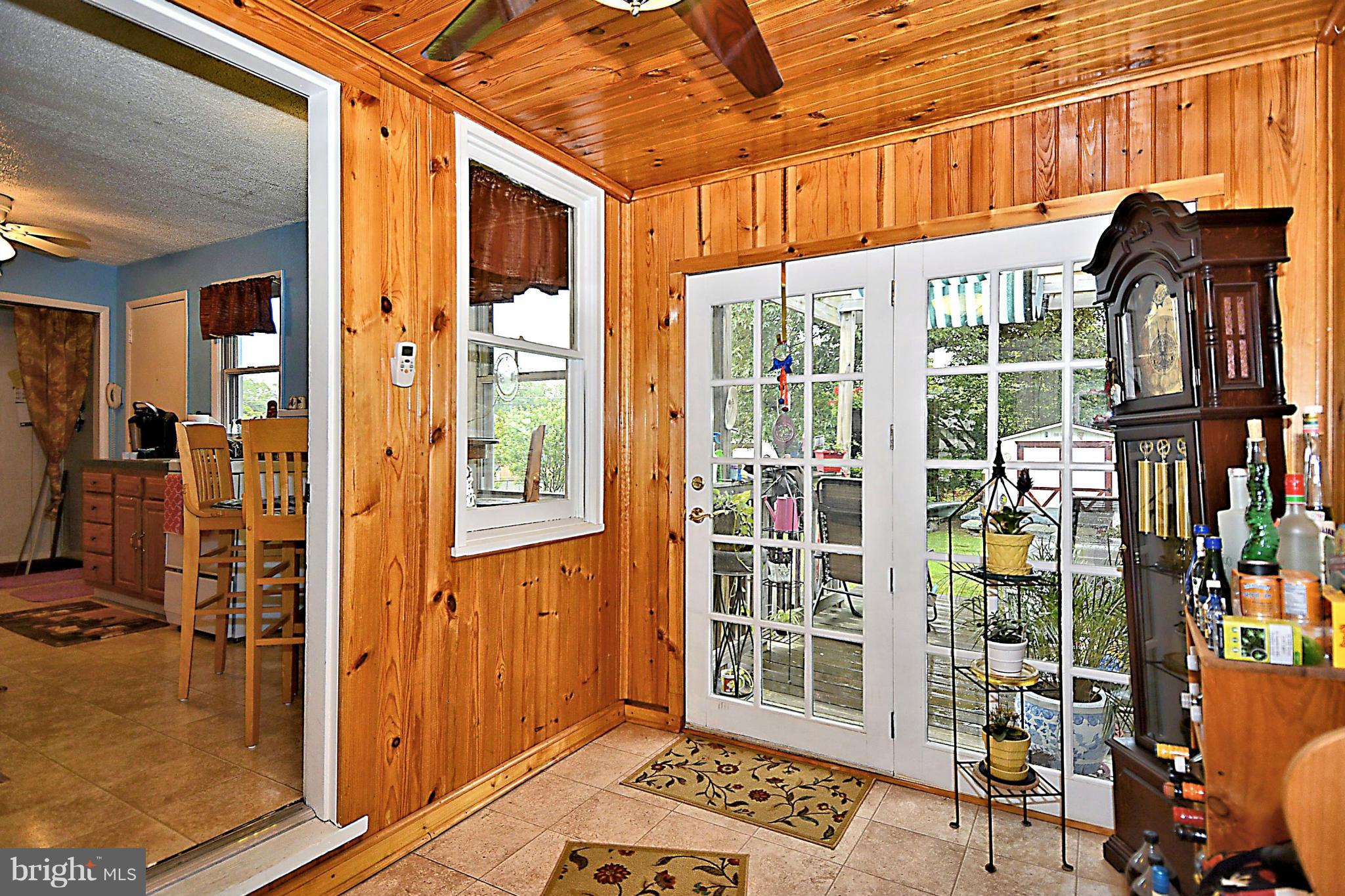 BALTIMORE HIGHLANDS - Residential