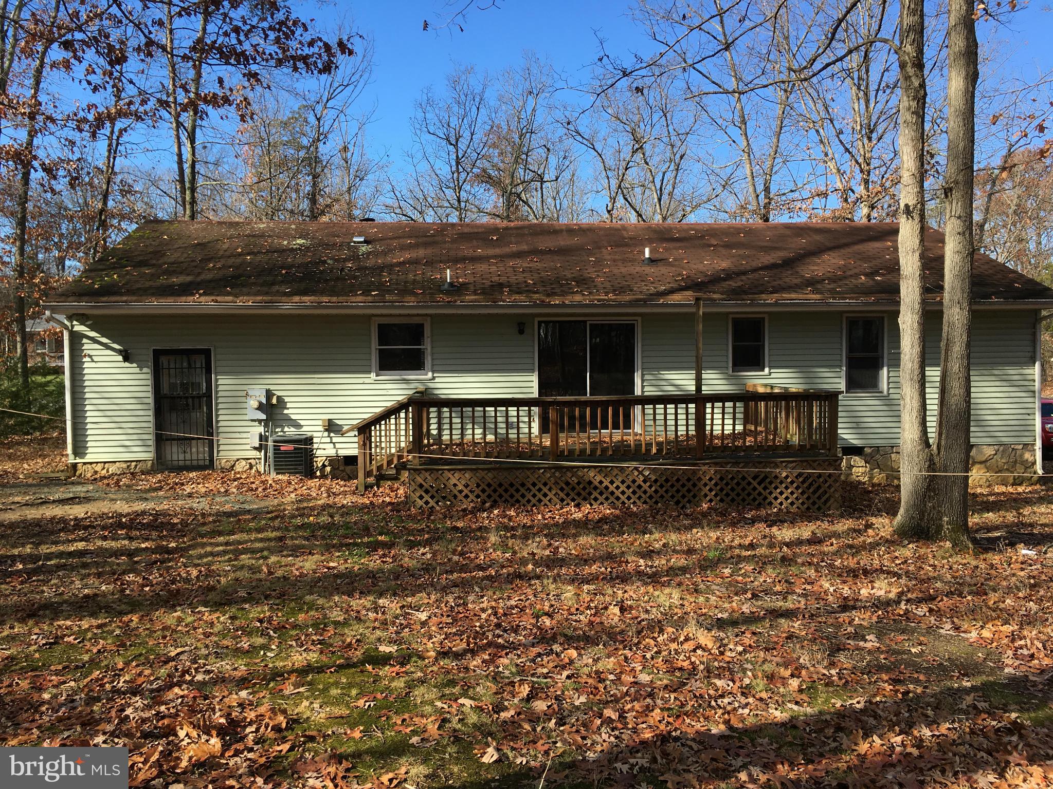 LAKE OF THE WOODS - Residential Lease