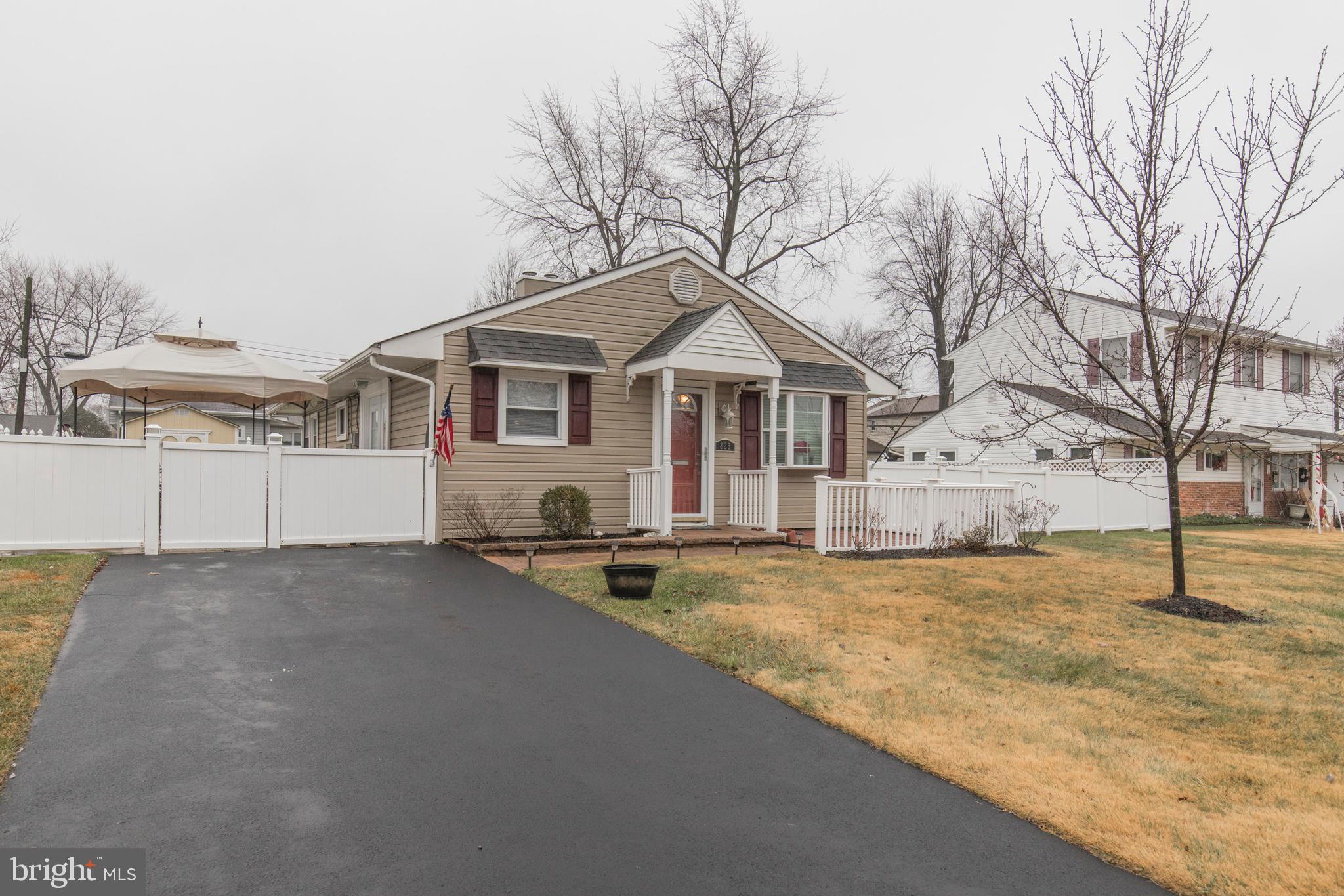 FAIRLESS HILLS - Residential