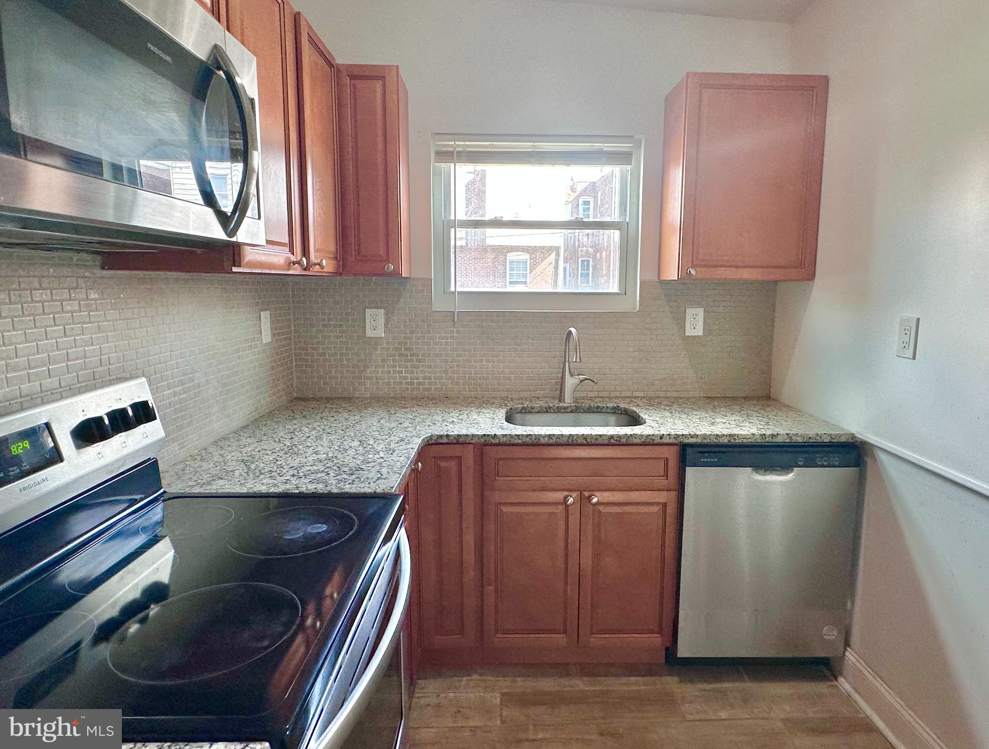 TACONY - Residential Lease