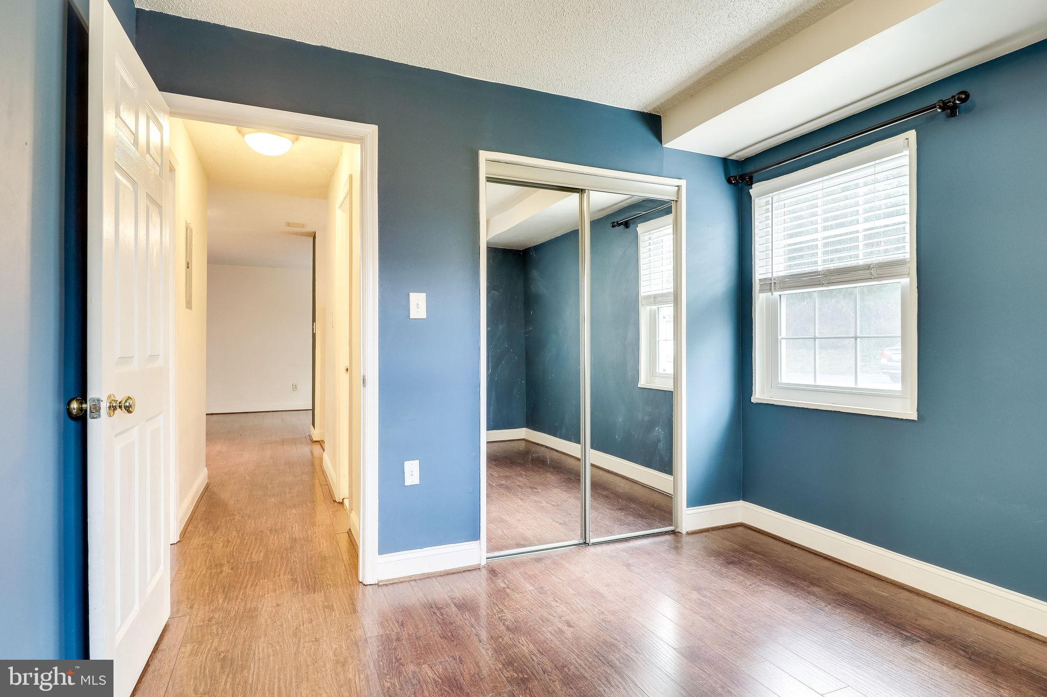 FARRINGTON PLACE - Residential Lease