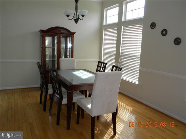 SOUTH POINTE - Residential