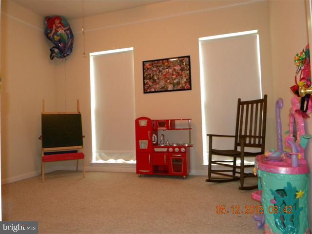 SOUTH POINTE - Residential