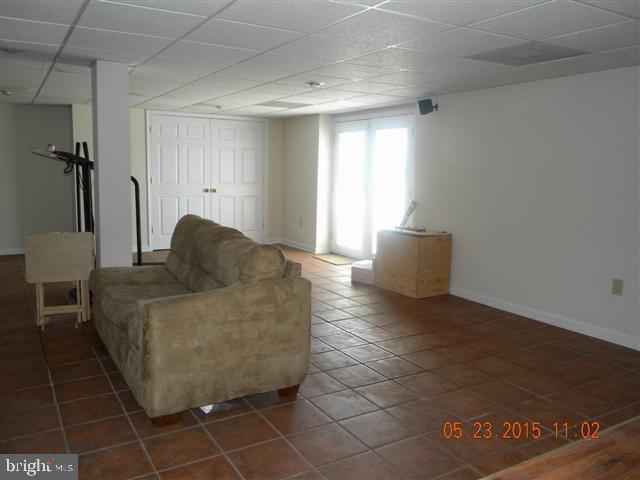 SOUTH POINTE - Residential