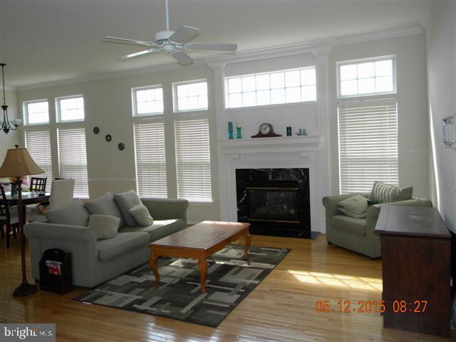 SOUTH POINTE - Residential