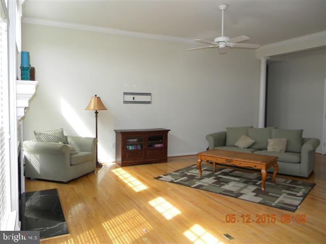 SOUTH POINTE - Residential