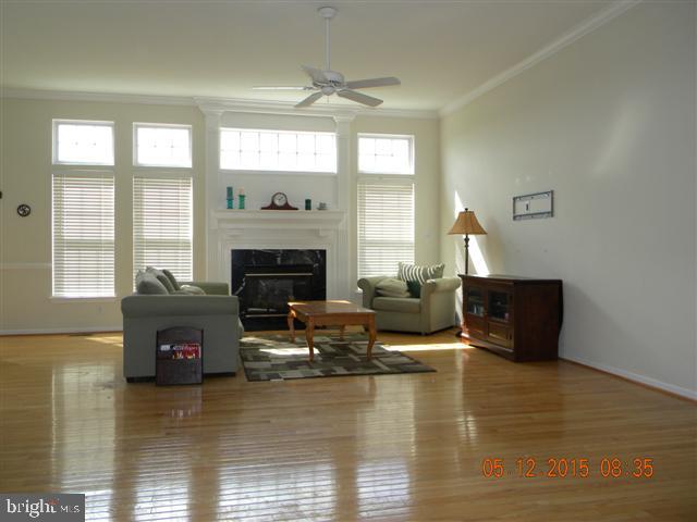 SOUTH POINTE - Residential