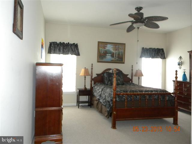 SOUTH POINTE - Residential