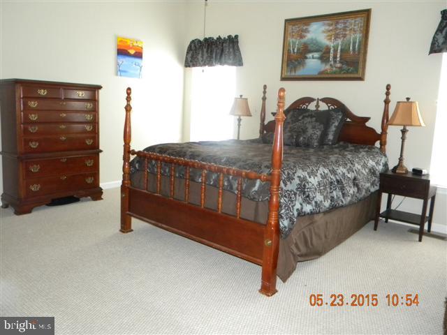SOUTH POINTE - Residential