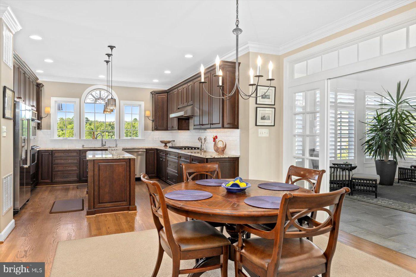 SEVEN SPRINGS FARM - Residential