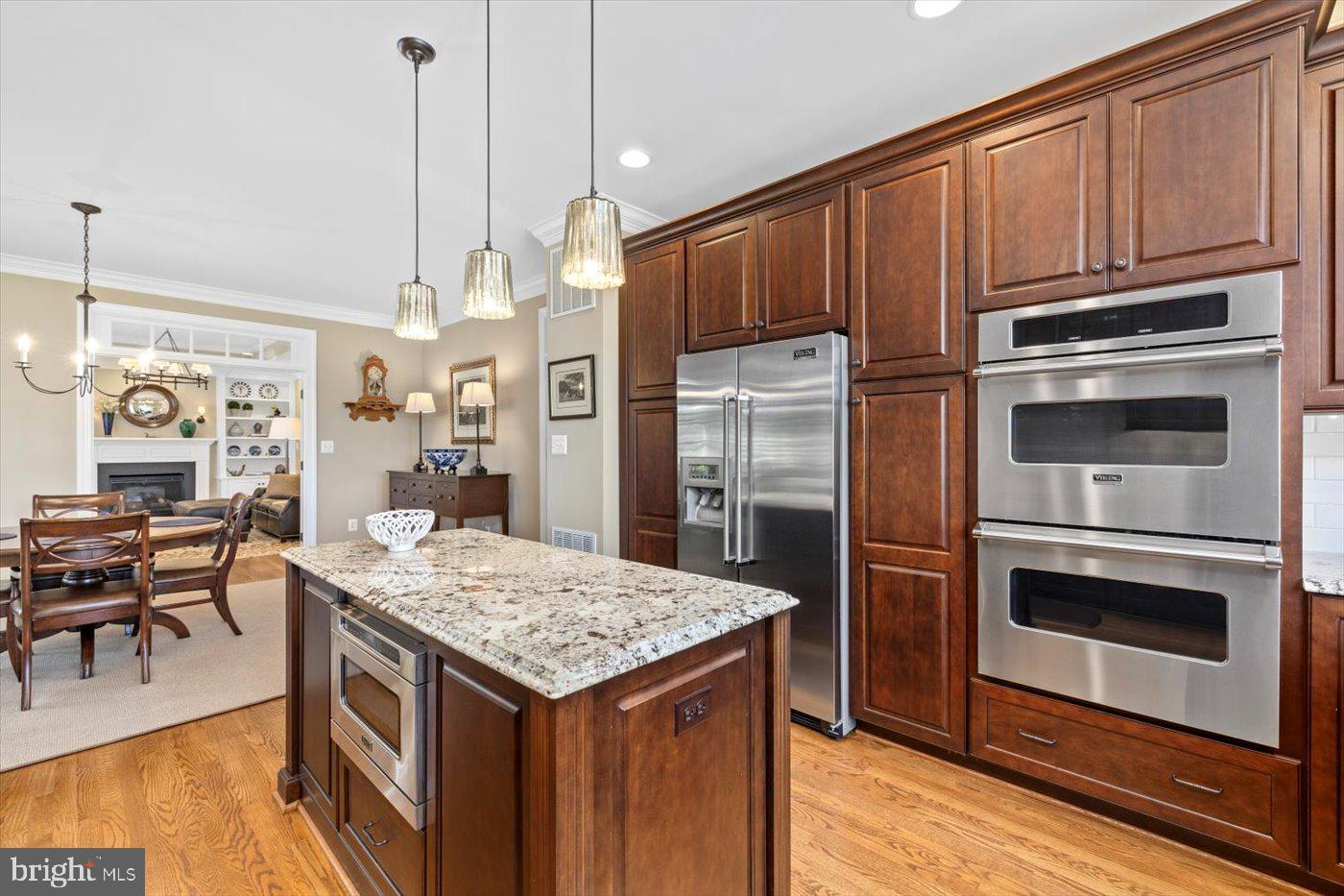 SEVEN SPRINGS FARM - Residential