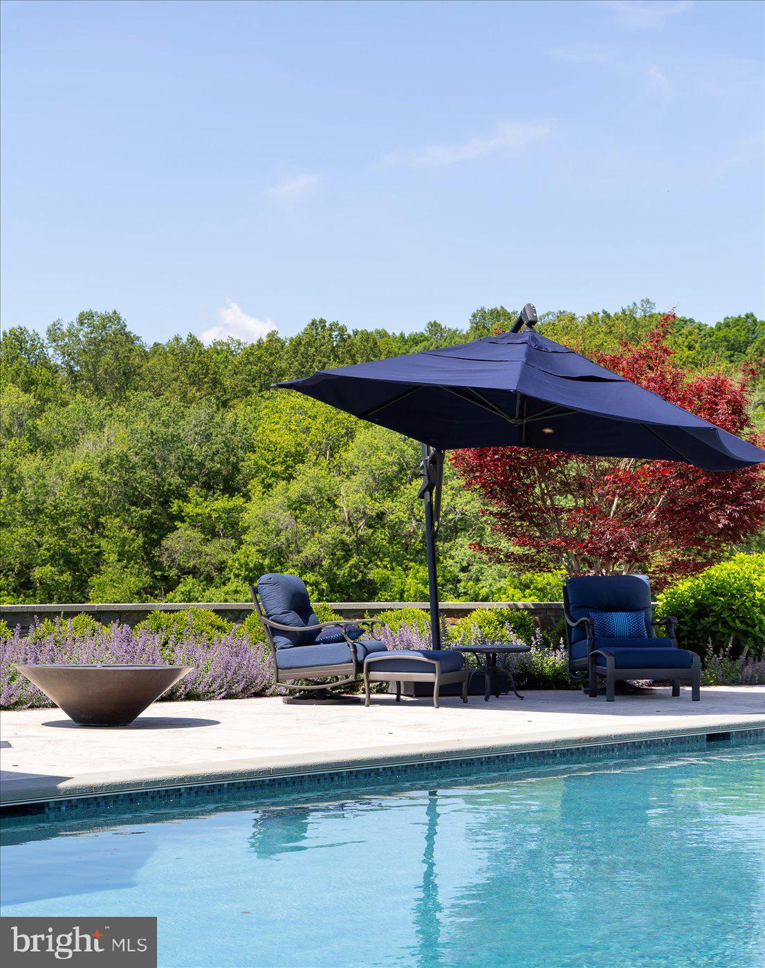 SEVEN SPRINGS FARM - Residential