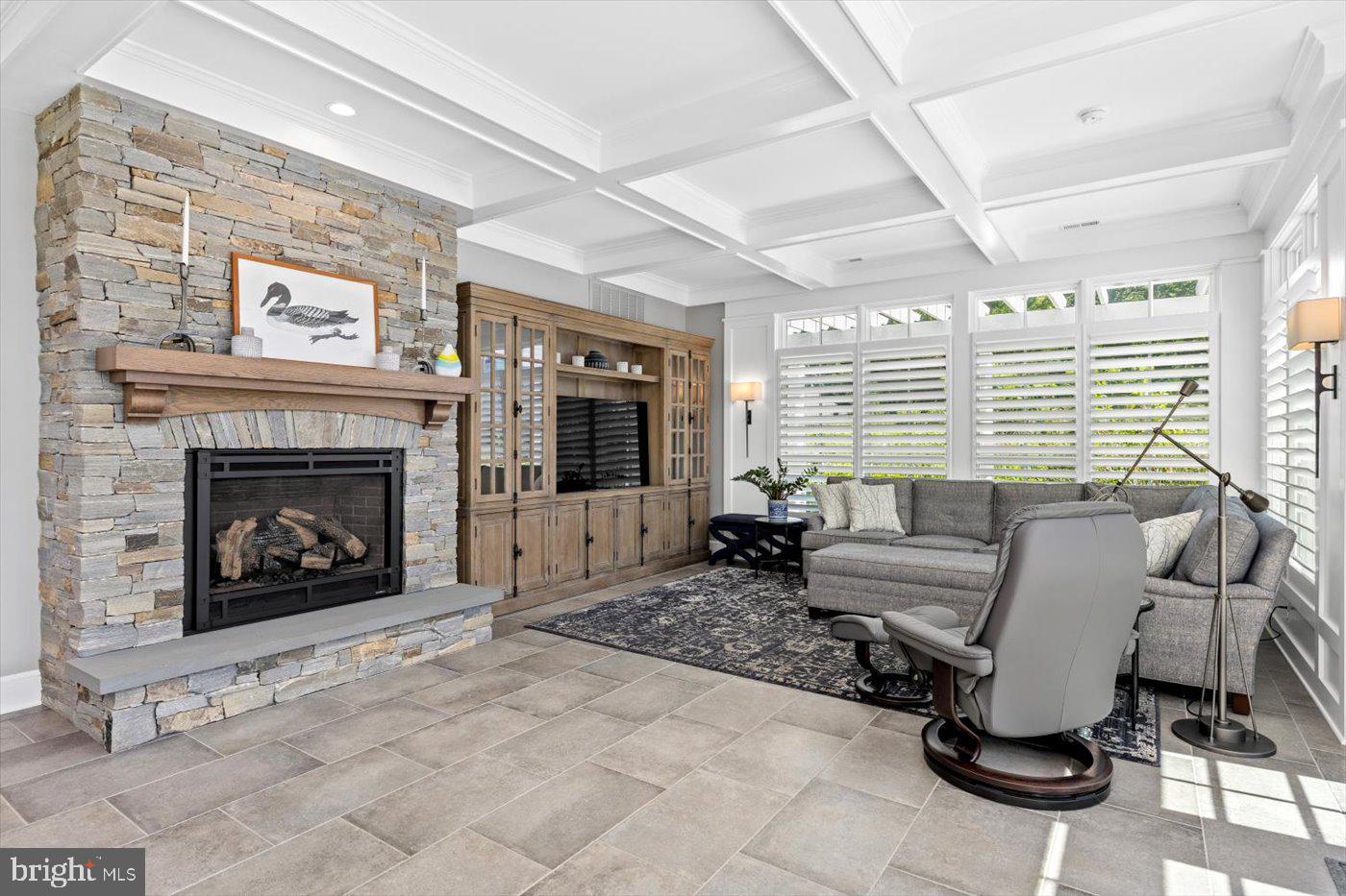 SEVEN SPRINGS FARM - Residential