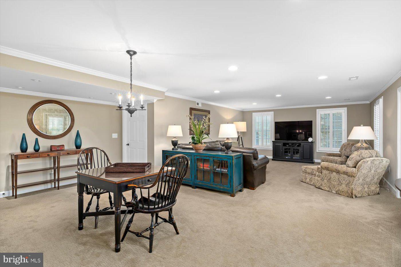 SEVEN SPRINGS FARM - Residential