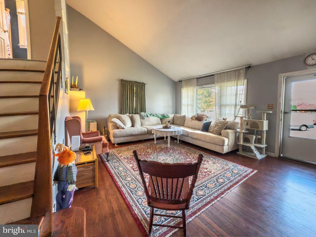 Photo of 1095 West Circle, RIDLEY PARK, PA 19078 (MLS # PADE2102602)