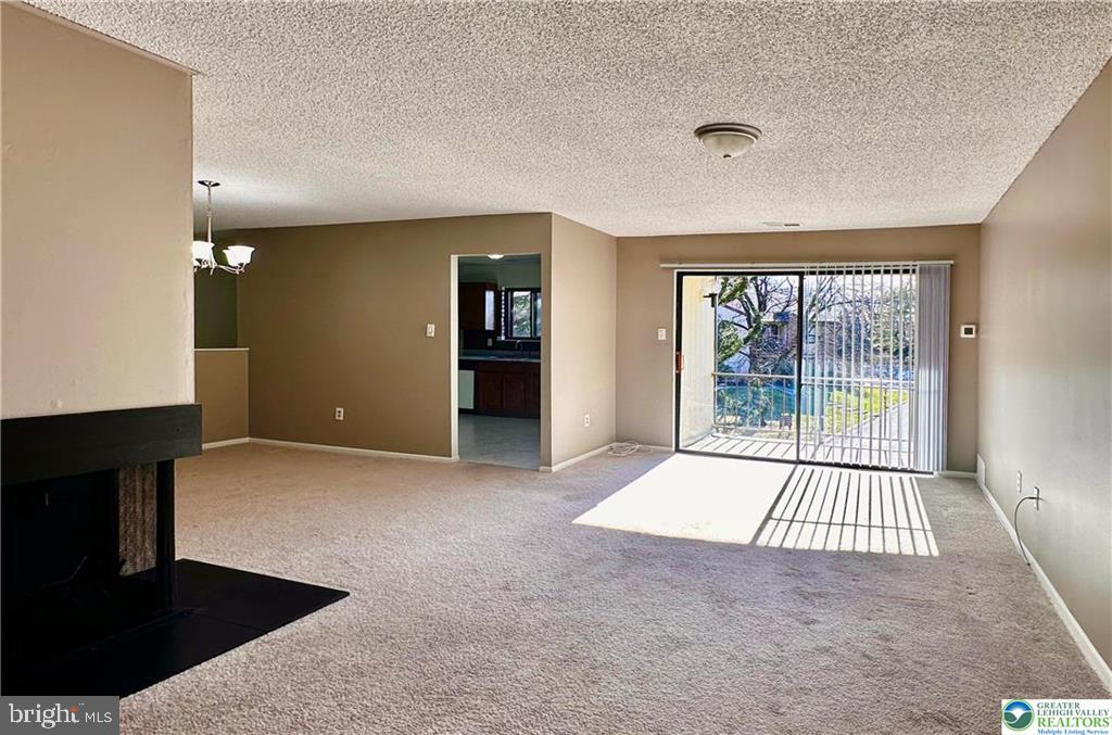 MEADOWYCK - Residential