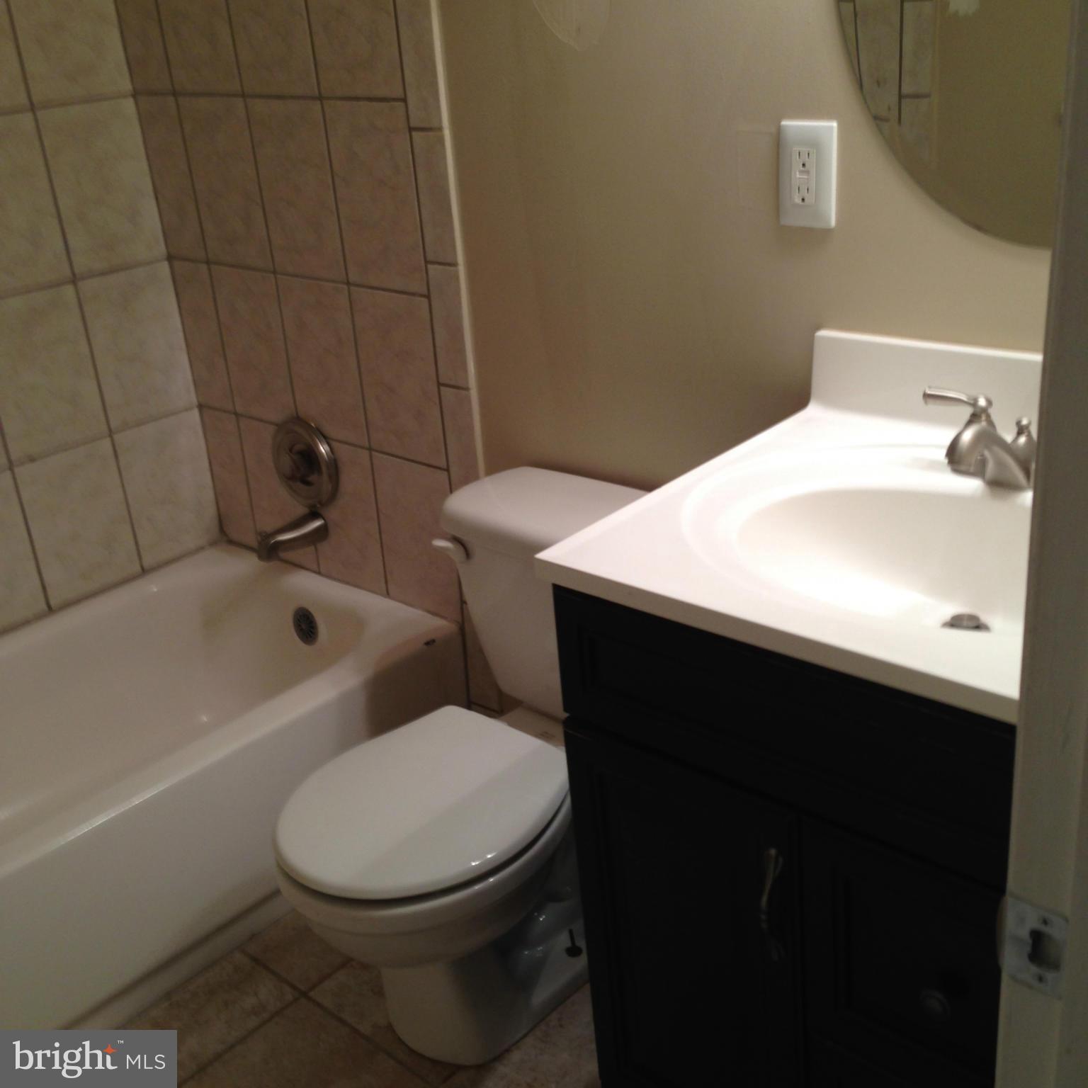 DALE CITY - Residential Lease