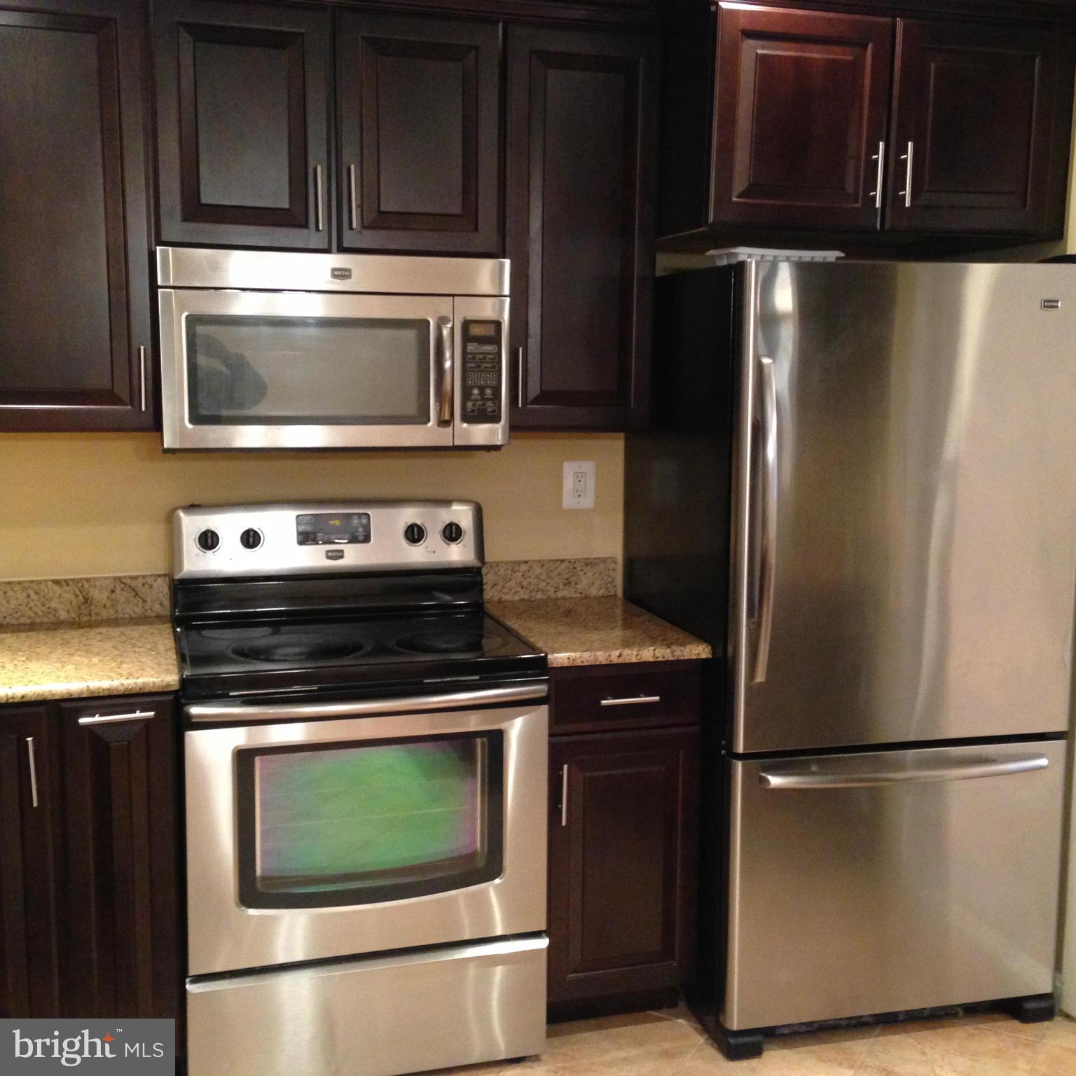 DALE CITY - Residential Lease