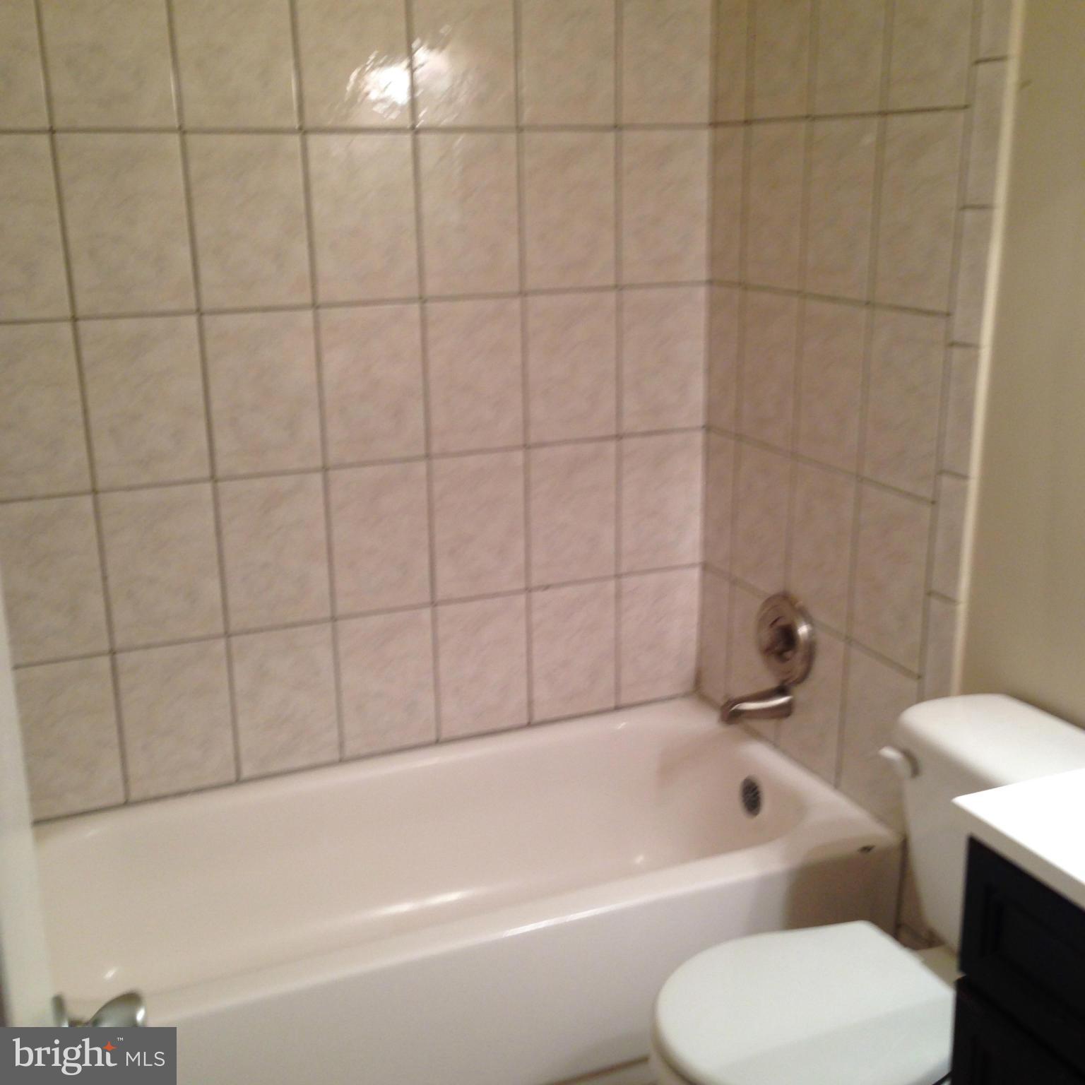 DALE CITY - Residential Lease